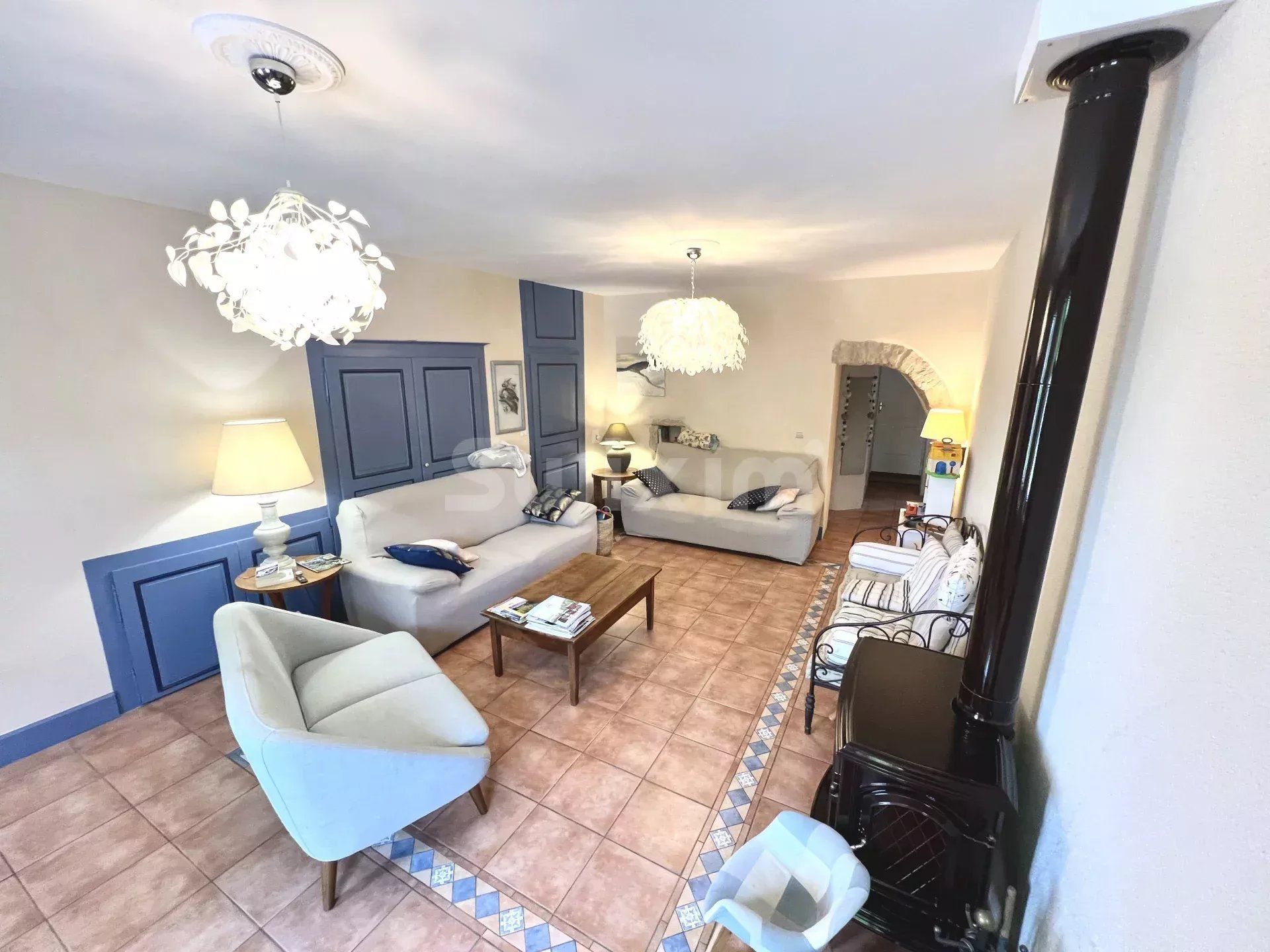 casa 10 Salas en venta en Lons-le-Saunier (39000)