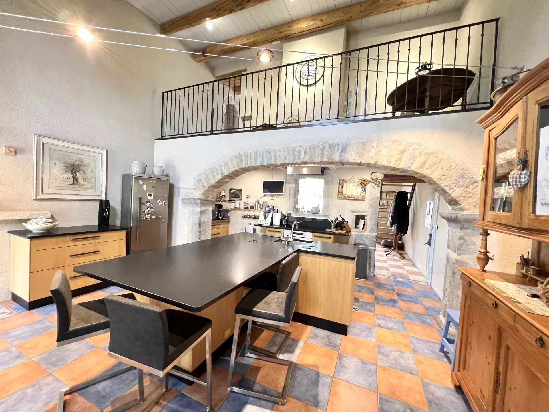 casa 10 Salas en venta en Lons-le-Saunier (39000)