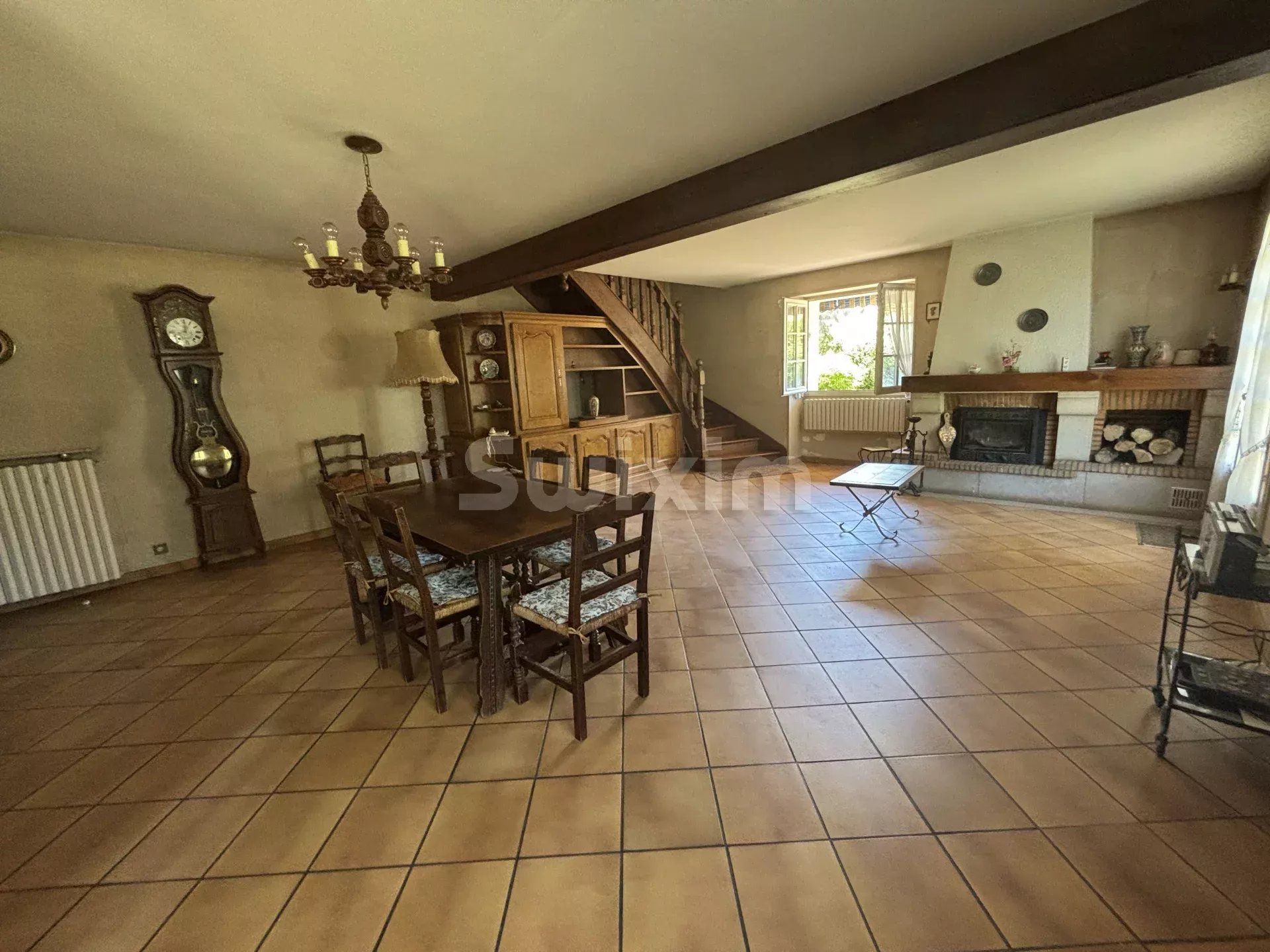 casa 5 Quartos para venda sobre Avallon (89200)