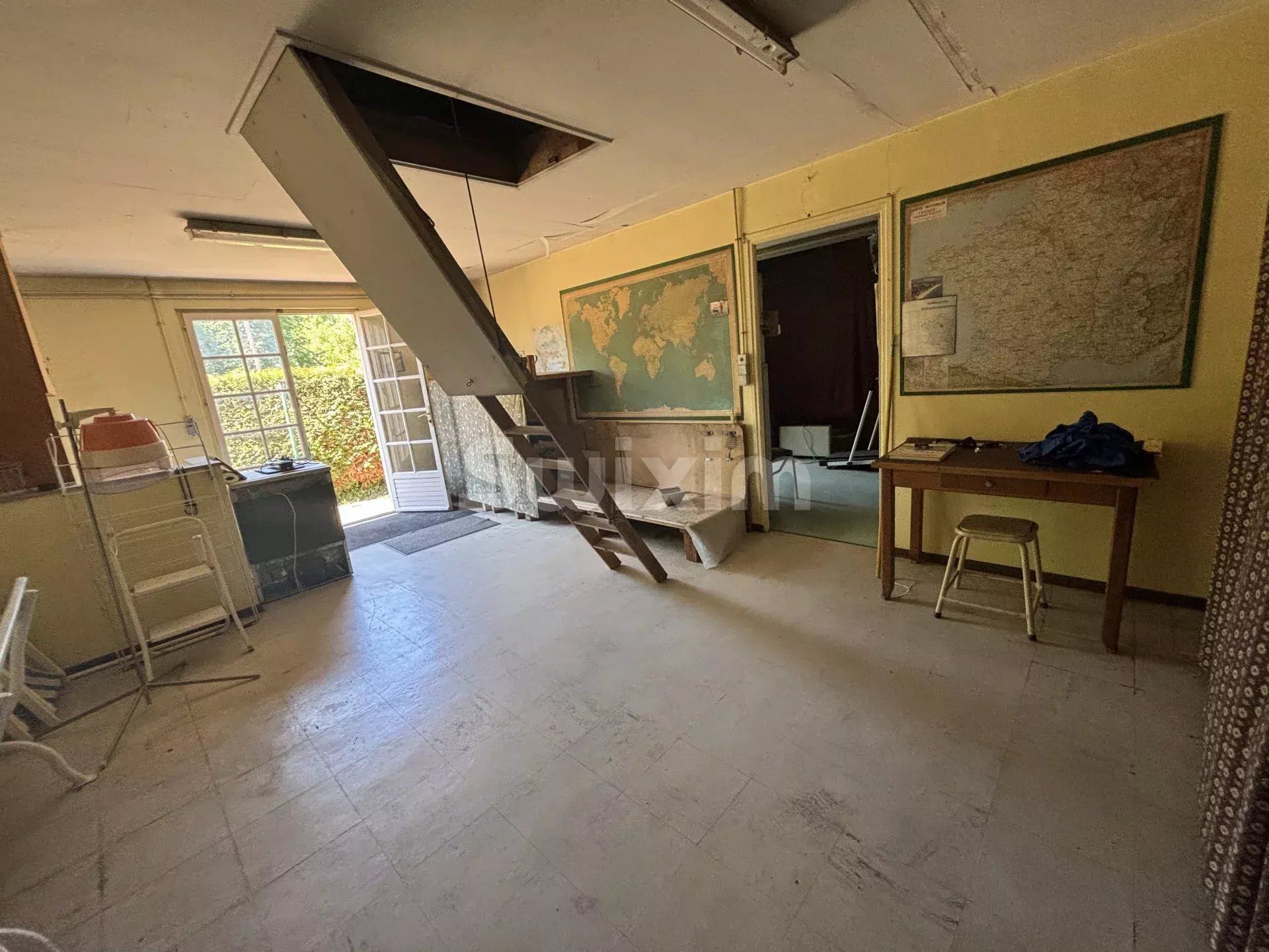 casa 5 Quartos para venda sobre Avallon (89200)