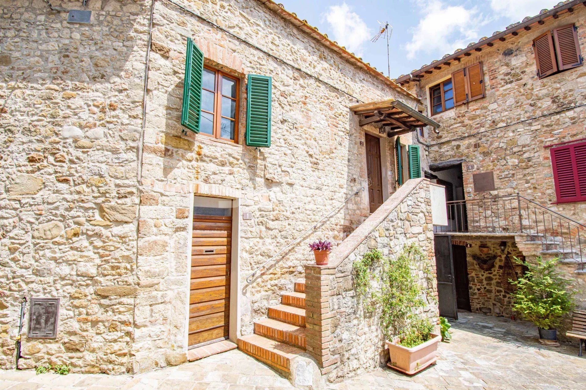 haus 5 Zimmer zum verkauf auf Castelnuovo Berardenga (53019)