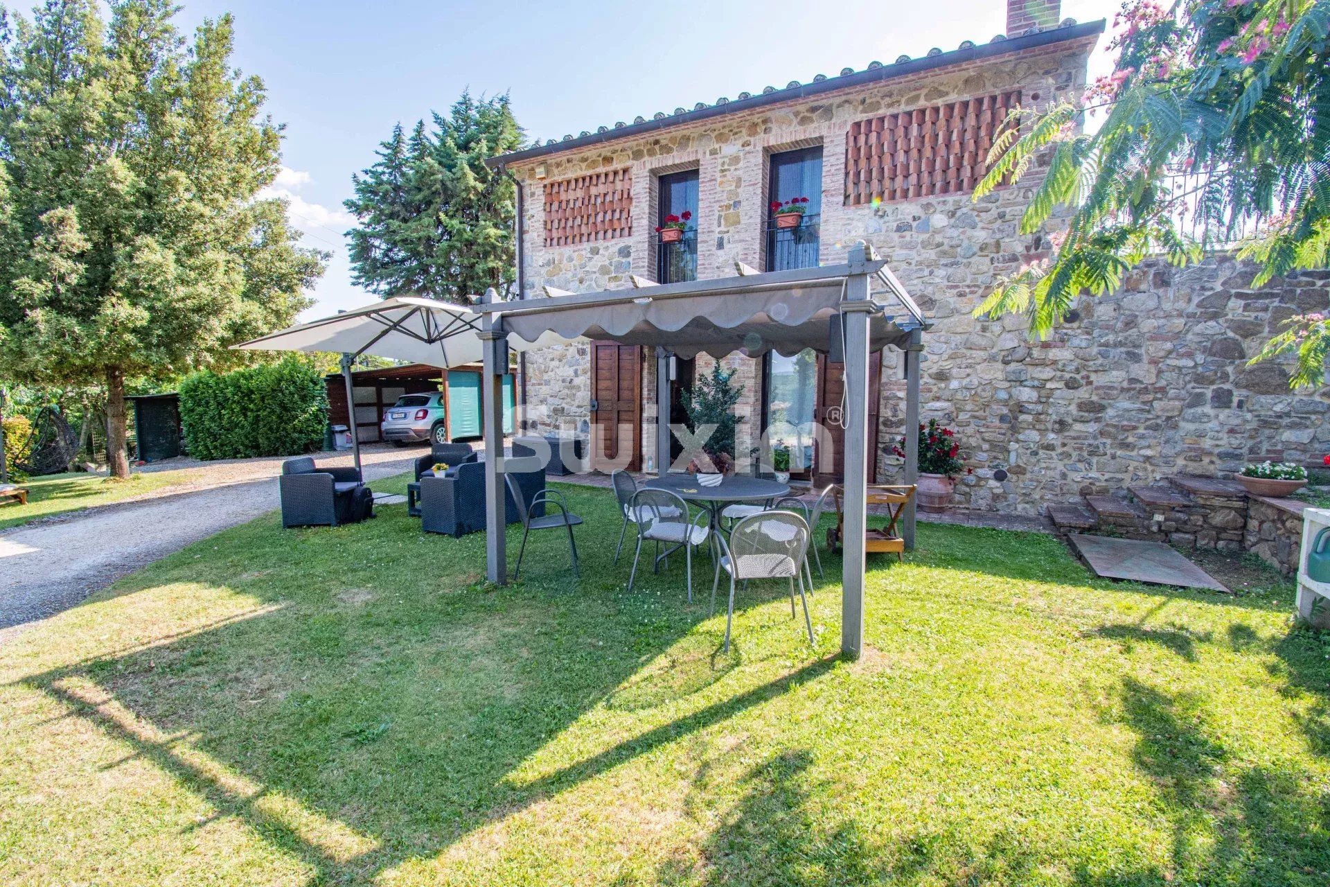 maison 5 Pièces en vente sur Siena (53100)