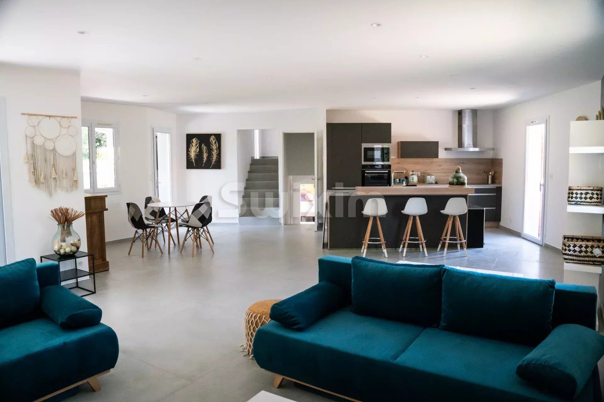 casa 6 Camere in vendita su Montélimar (26200)