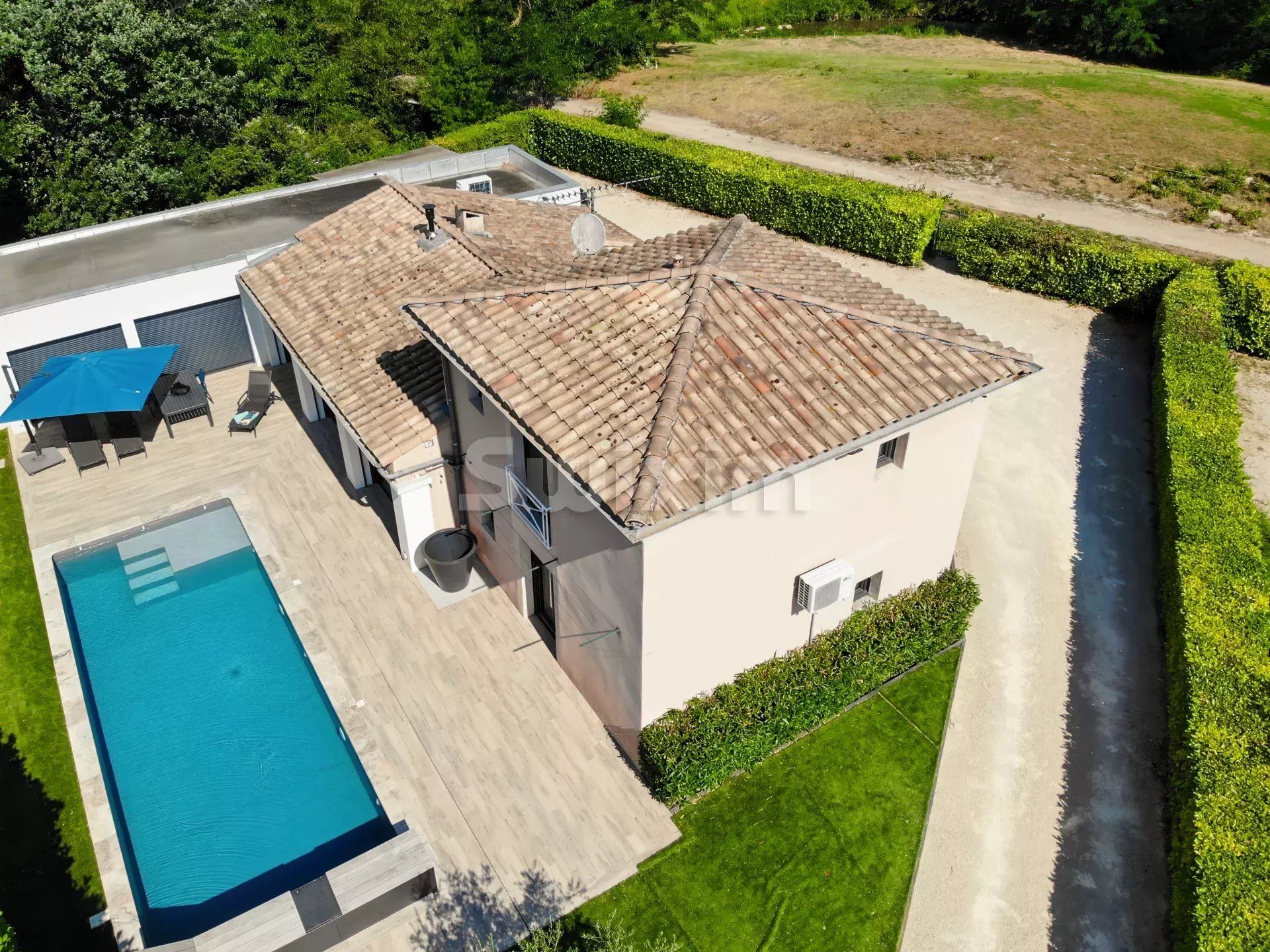 maison 6 Pièces en vente sur Montboucher-sur-Jabron (26740)