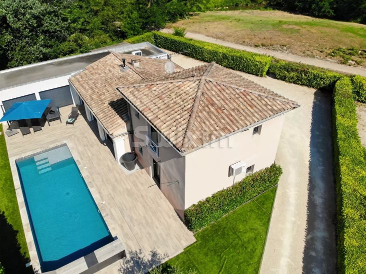 Vente Maison Montboucher-sur-Jabron 6&nbsp;Pièces 175.25&nbsp;m²