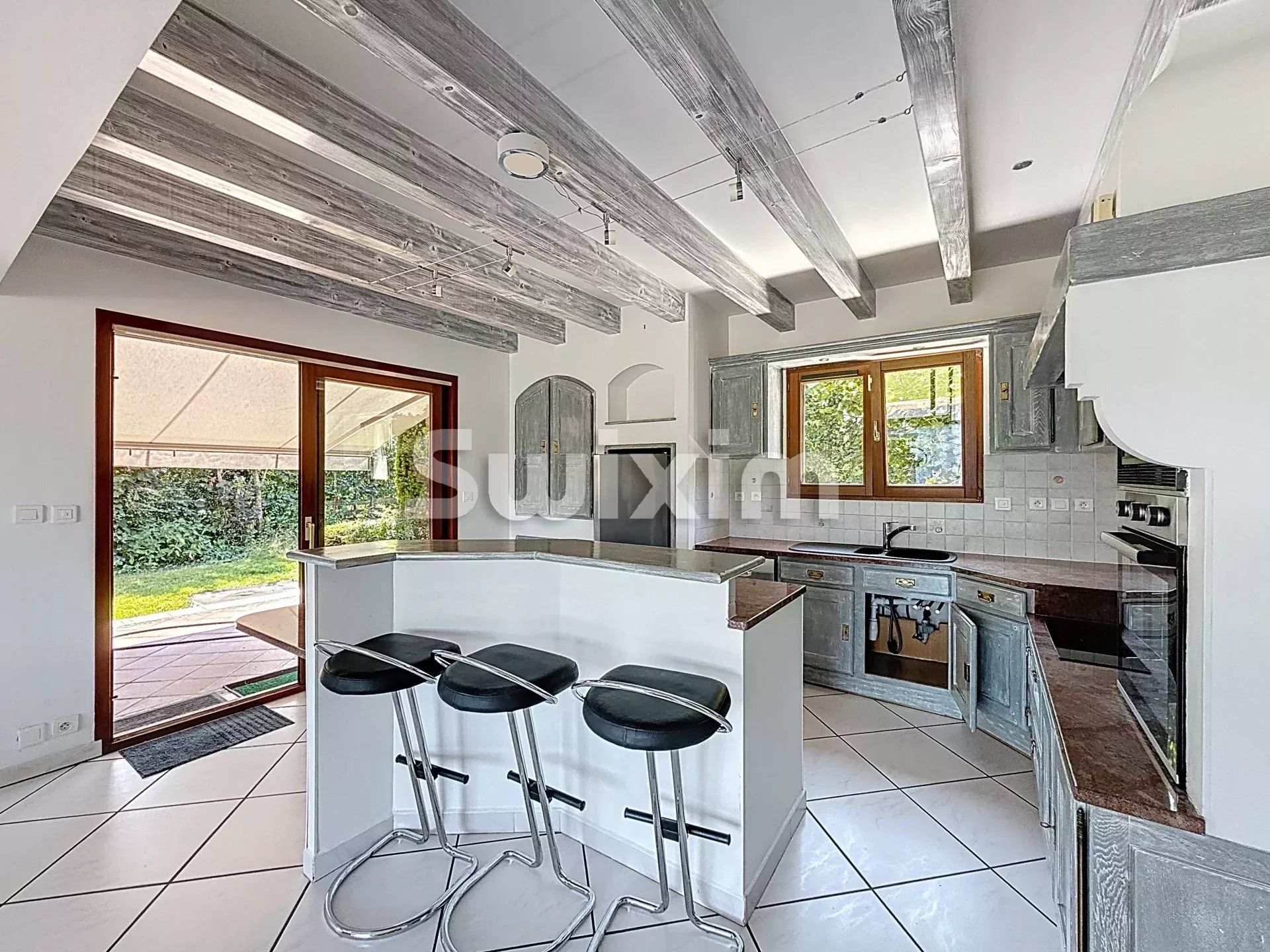 maison 7 Pièces en vente sur Prévessin-Moëns (01280)