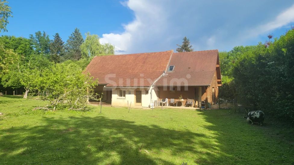 Vente Maison Lons-le-Saunier 6 Pièces 209 m²