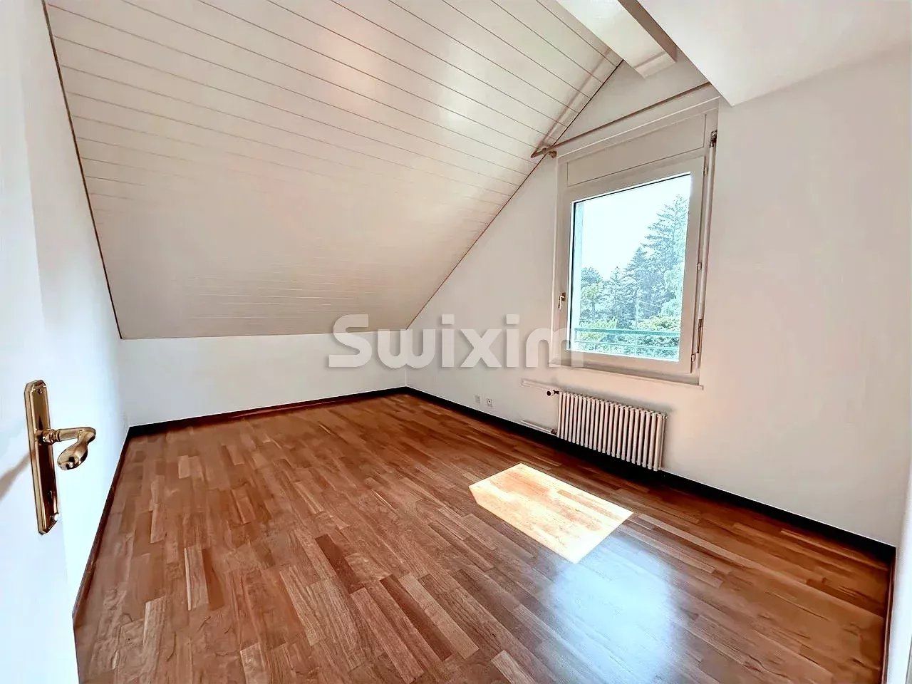 appartamento 7 Camere in affitto su Bardonnex (1257)