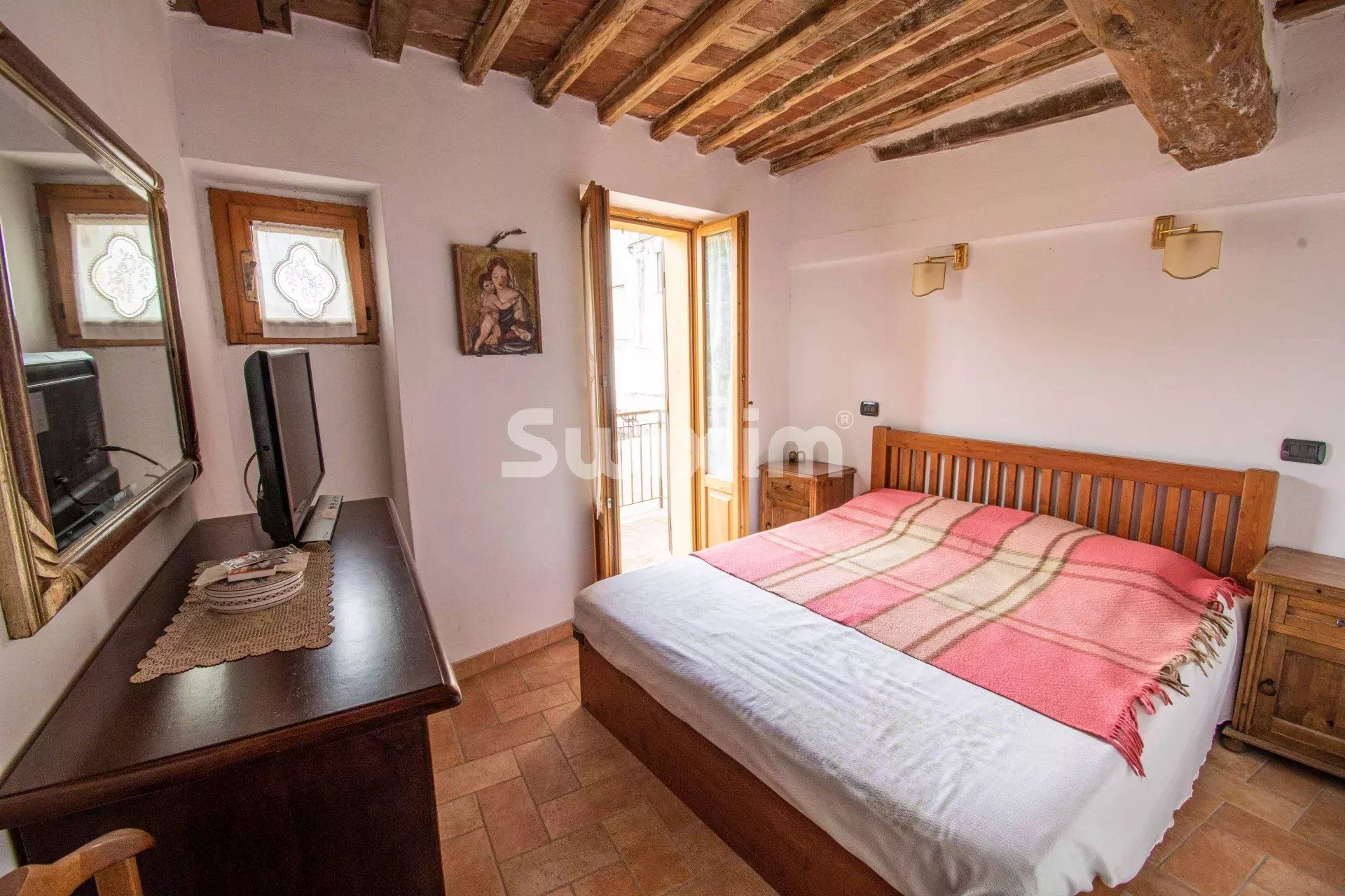 appartamento 3 Camere in vendita su Castelnuovo Berardenga (53019)