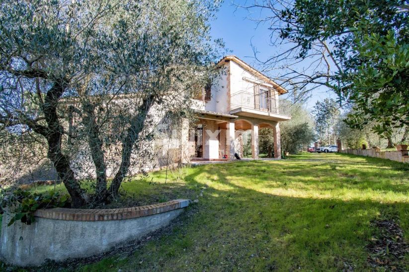 Verkauf Villa Castelnuovo Berardenga 10&nbsp;Zimmer 331&nbsp;m²