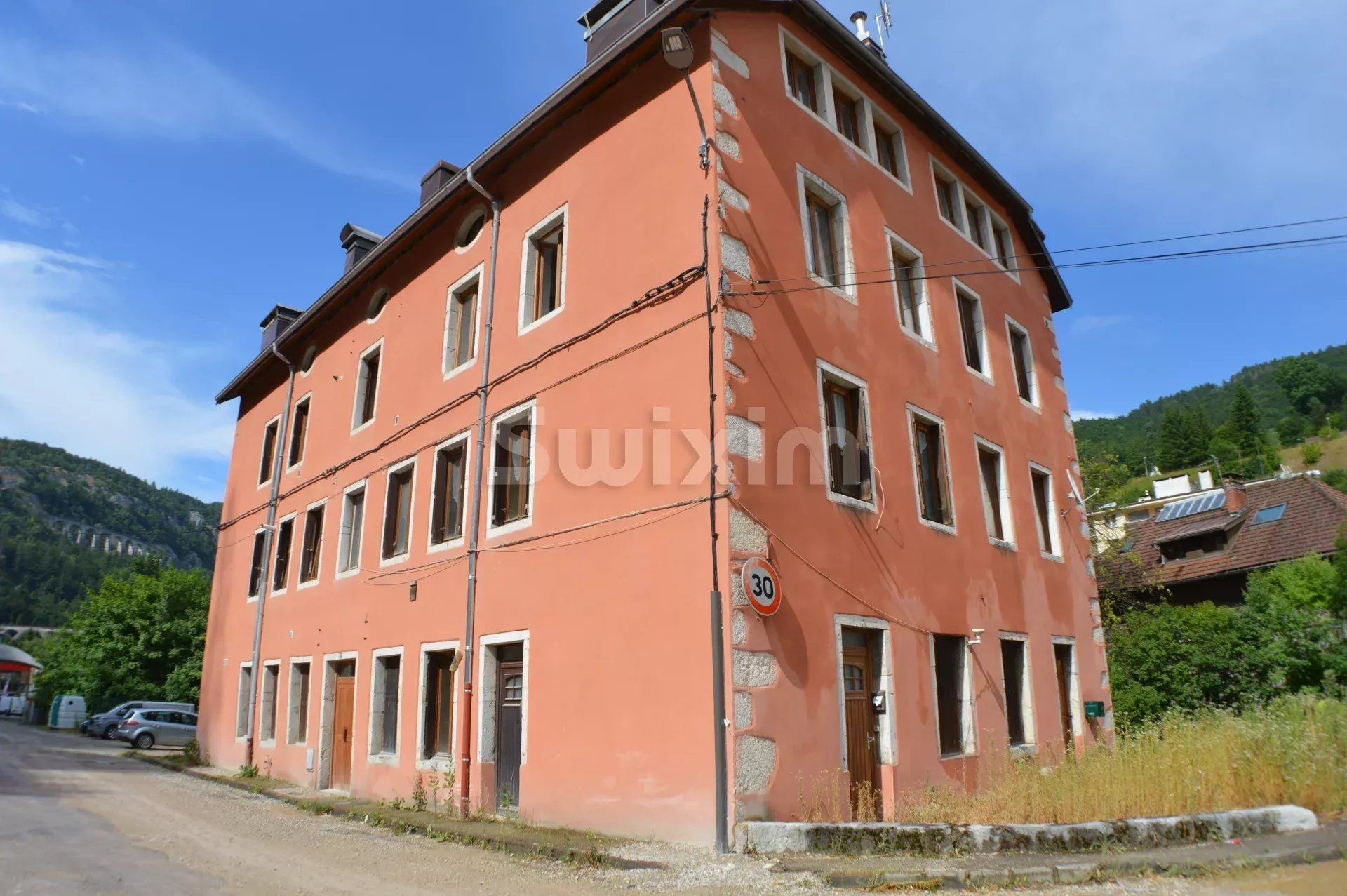 appartement 1 pièce en vente sur Hauts de Bienne (39400)