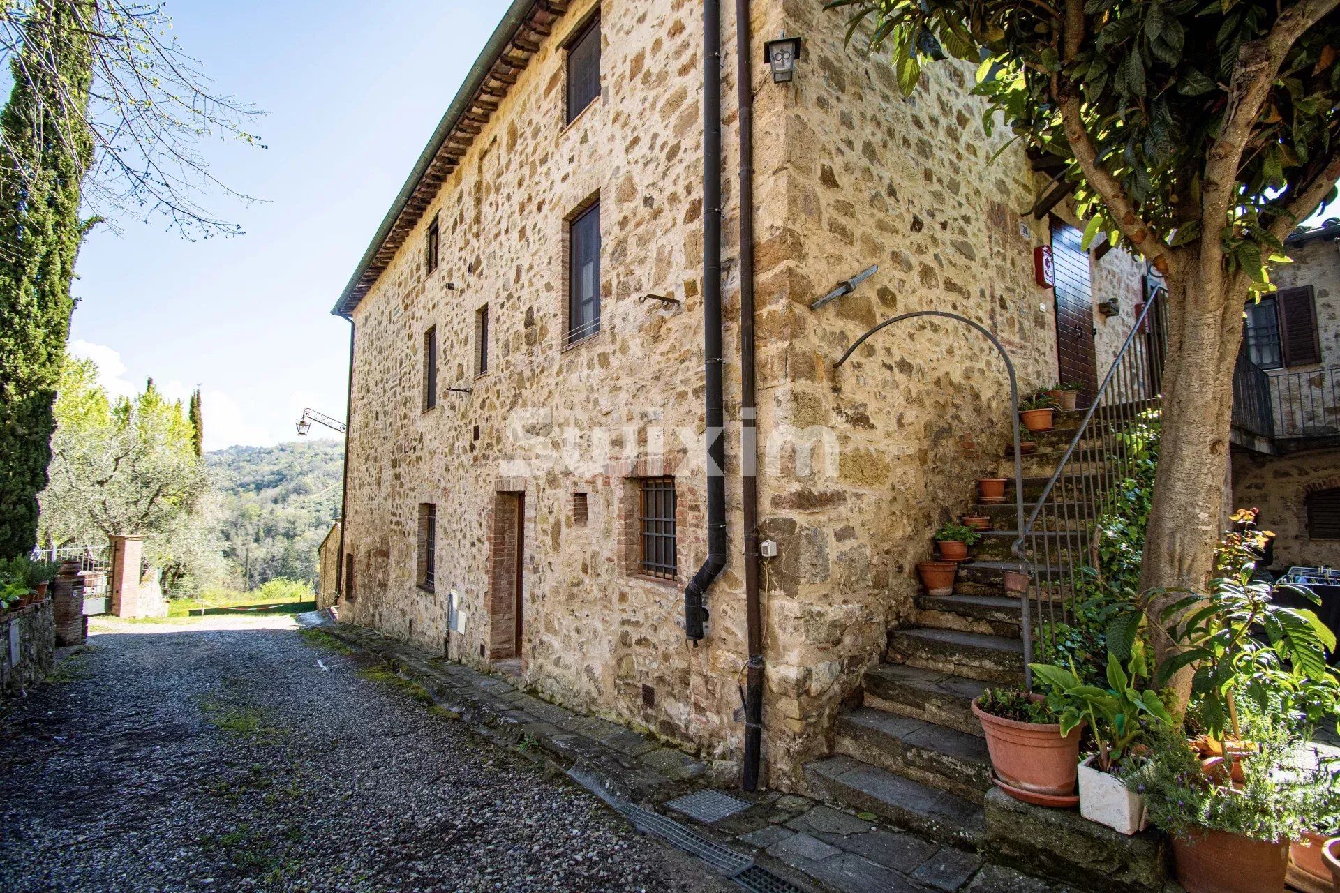 casa 4 Salas en venta en Castelnuovo Berardenga (53019)