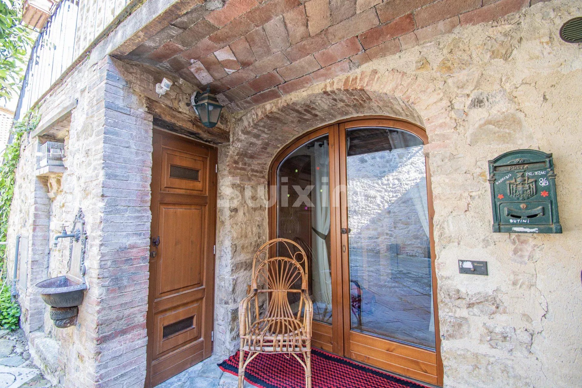 maison 4 Pièces en vente sur Castelnuovo Berardenga (53019)