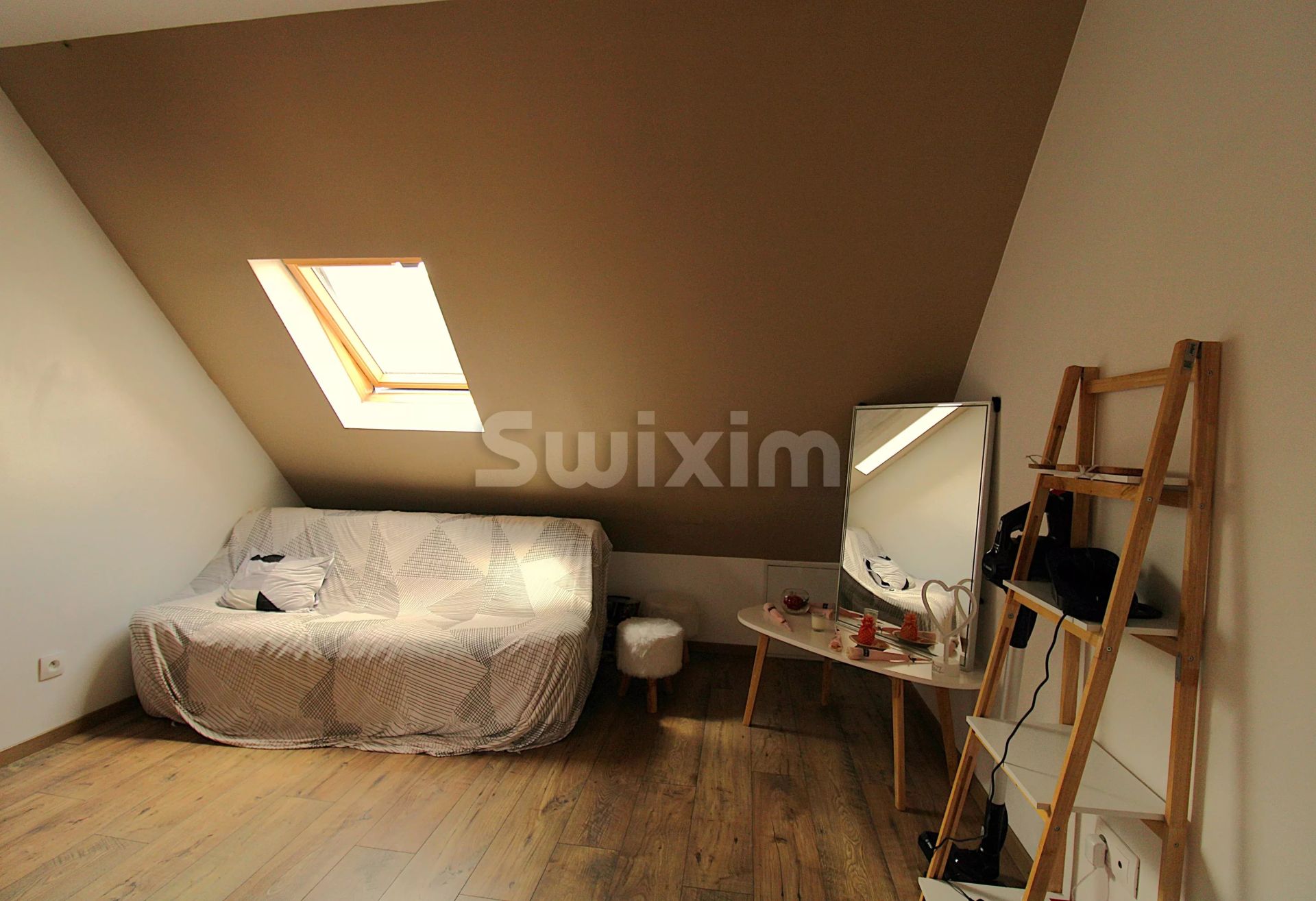 casa 7 Camere in vendita su Faverges (74210)