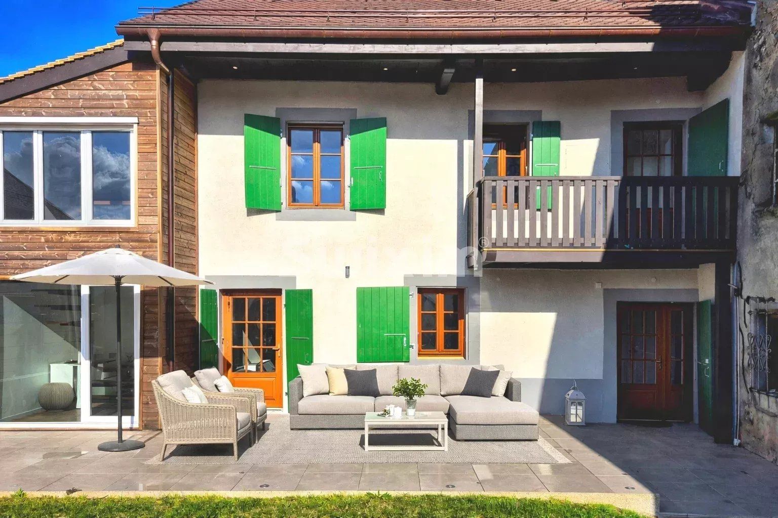 haus 7 Zimmer zum verkauf auf Laconnex (1287)