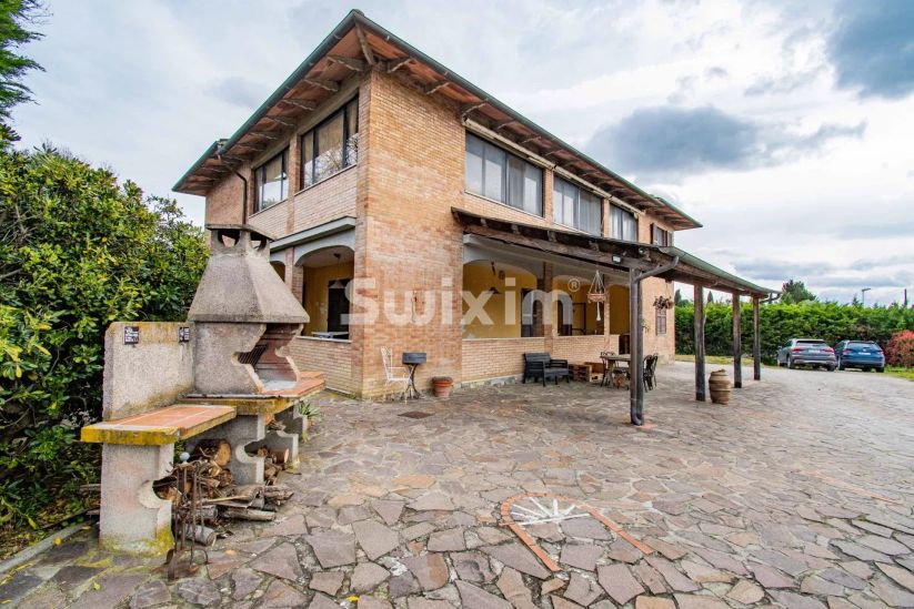 Vente Villa Castelnuovo Berardenga 10&nbsp;Pièces 277&nbsp;m²