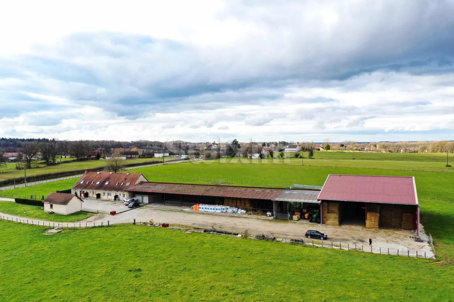 farmhouse 16 Rooms for sale on Chaumergy (39230)