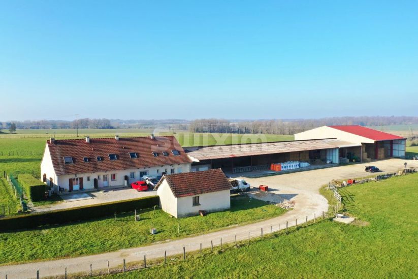 Vente Ferme Chaumergy 16 Pièces 501 m²