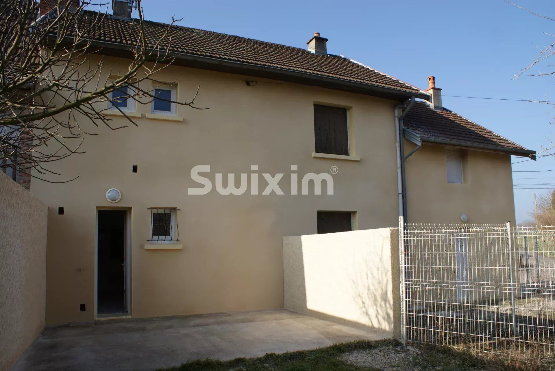 fattoria 5 Camere in vendita su Dole (39100)