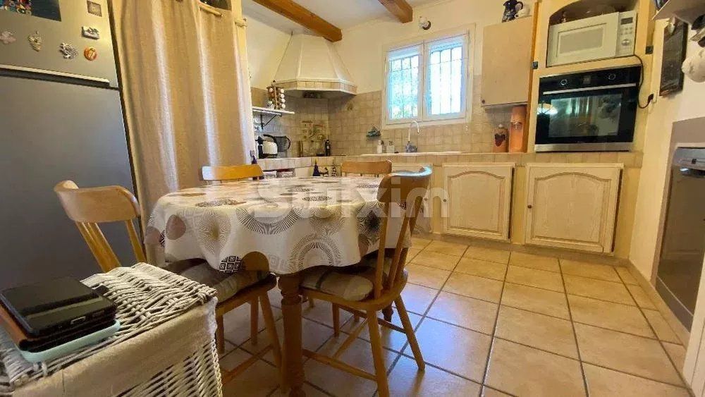 villa 4 Rooms for sale on Saint-Julien-les-Rosiers (30340)