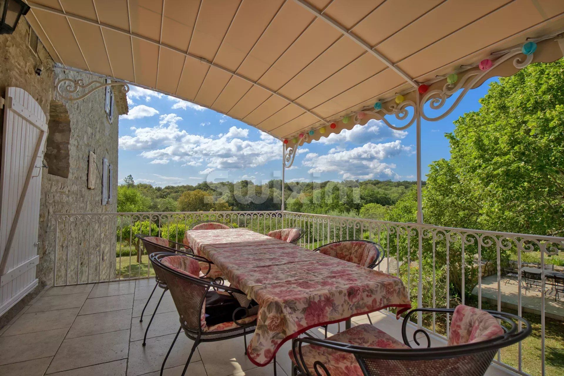 mas 10 Pièces en vente sur Les Vans (07140)