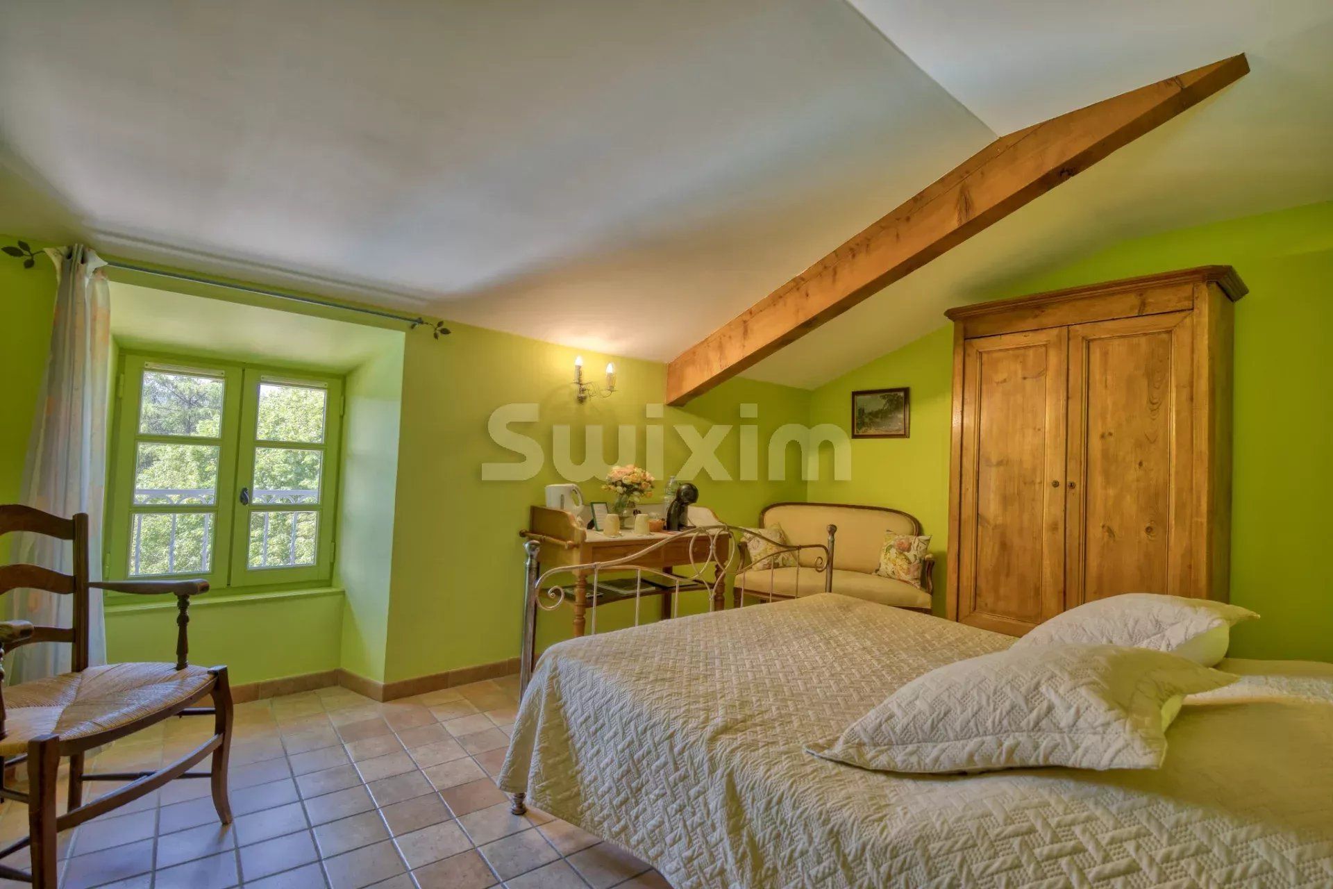 mas 10 Pièces en vente sur Les Vans (07140)