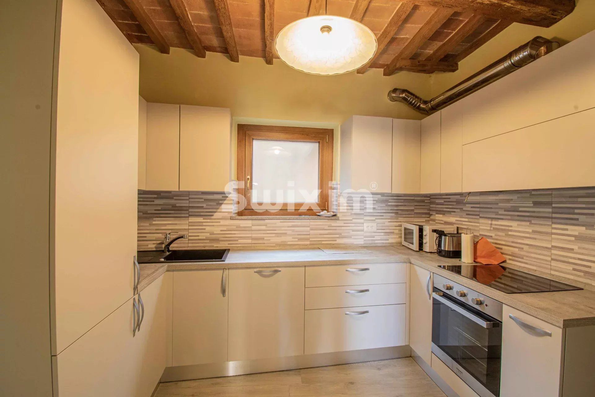 casa 4 Quartos para venda sobre Castelnuovo Berardenga (53019)