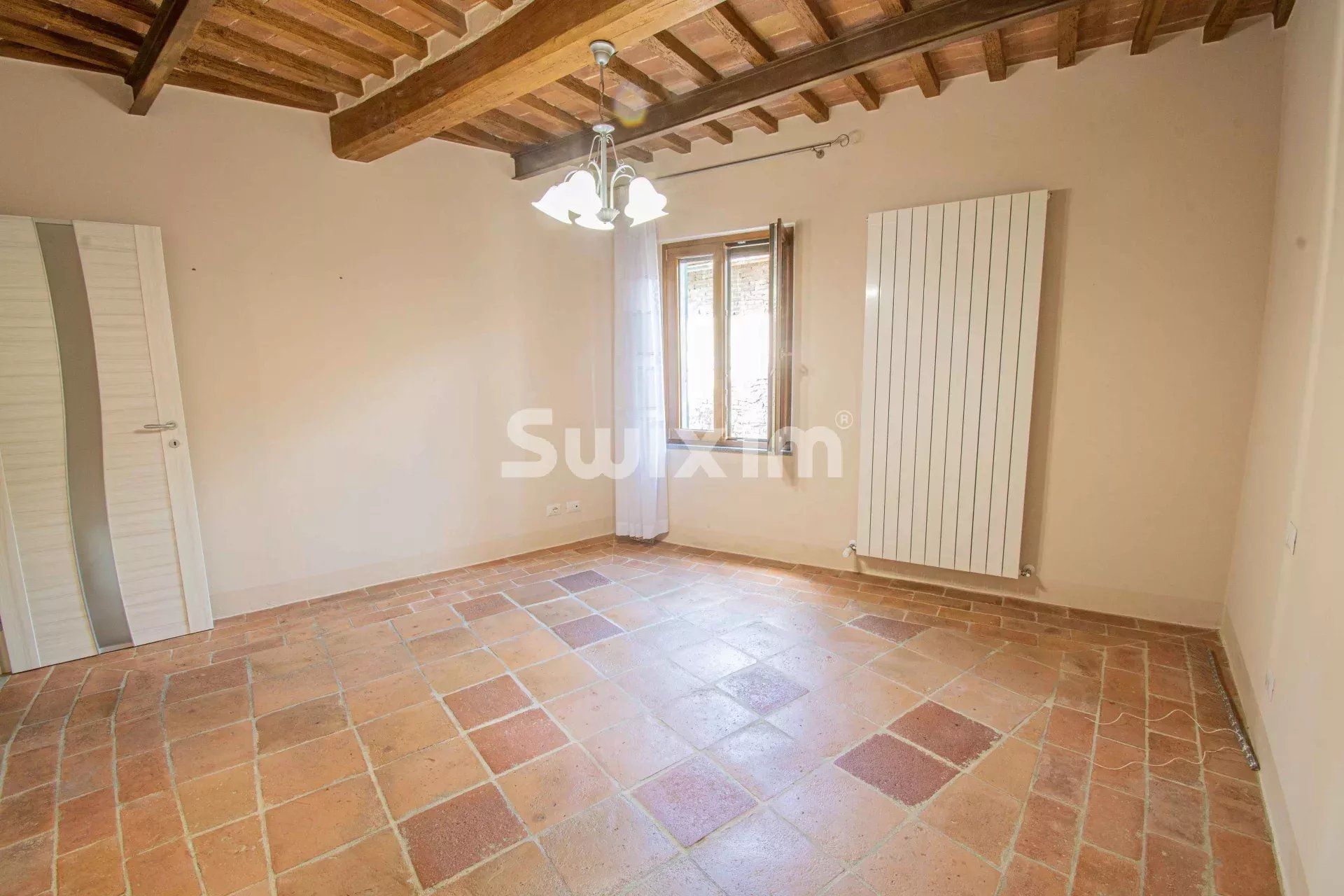 casa 4 Quartos para venda sobre Castelnuovo Berardenga (53019)
