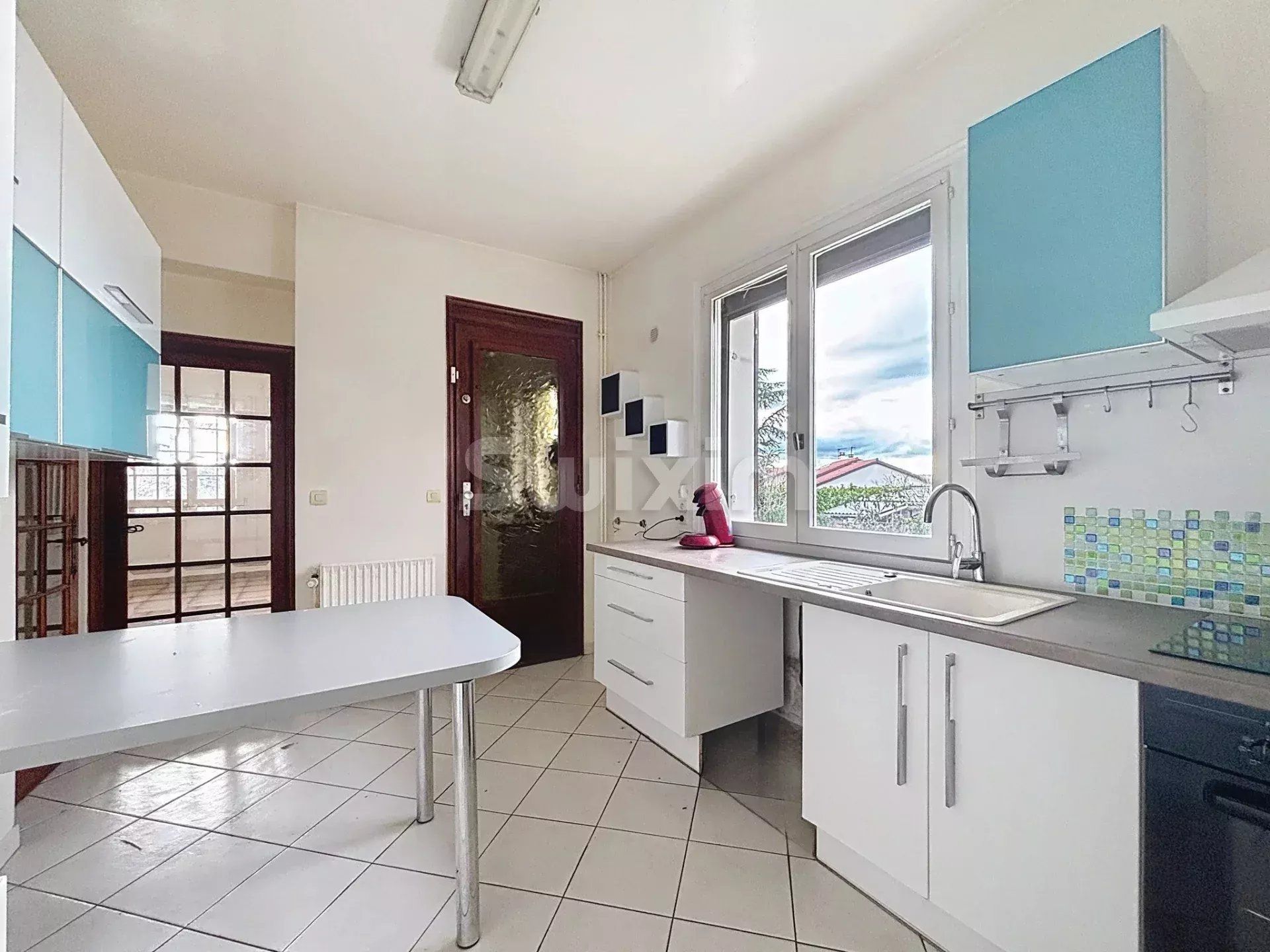 propriété 13 Pièces en vente sur Décines-Charpieu (69150)