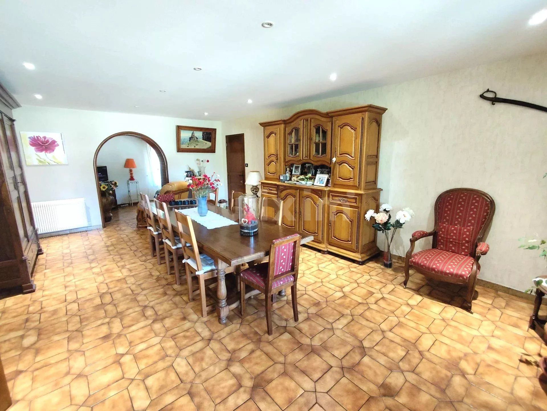 casa 6 Quartos para venda sobre Louhans (71500)