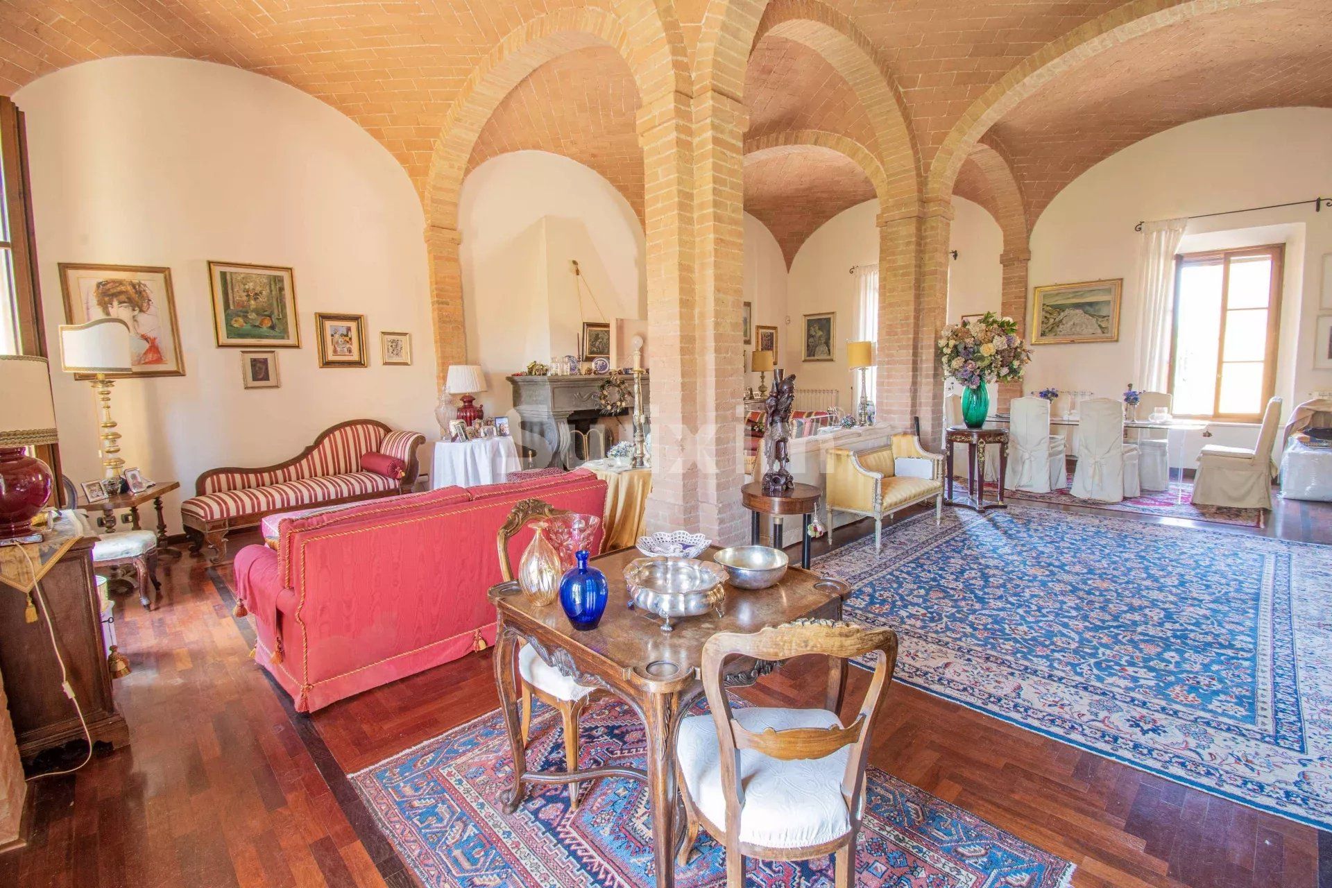 appartement 5 Pièces en vente sur Siena (53100)