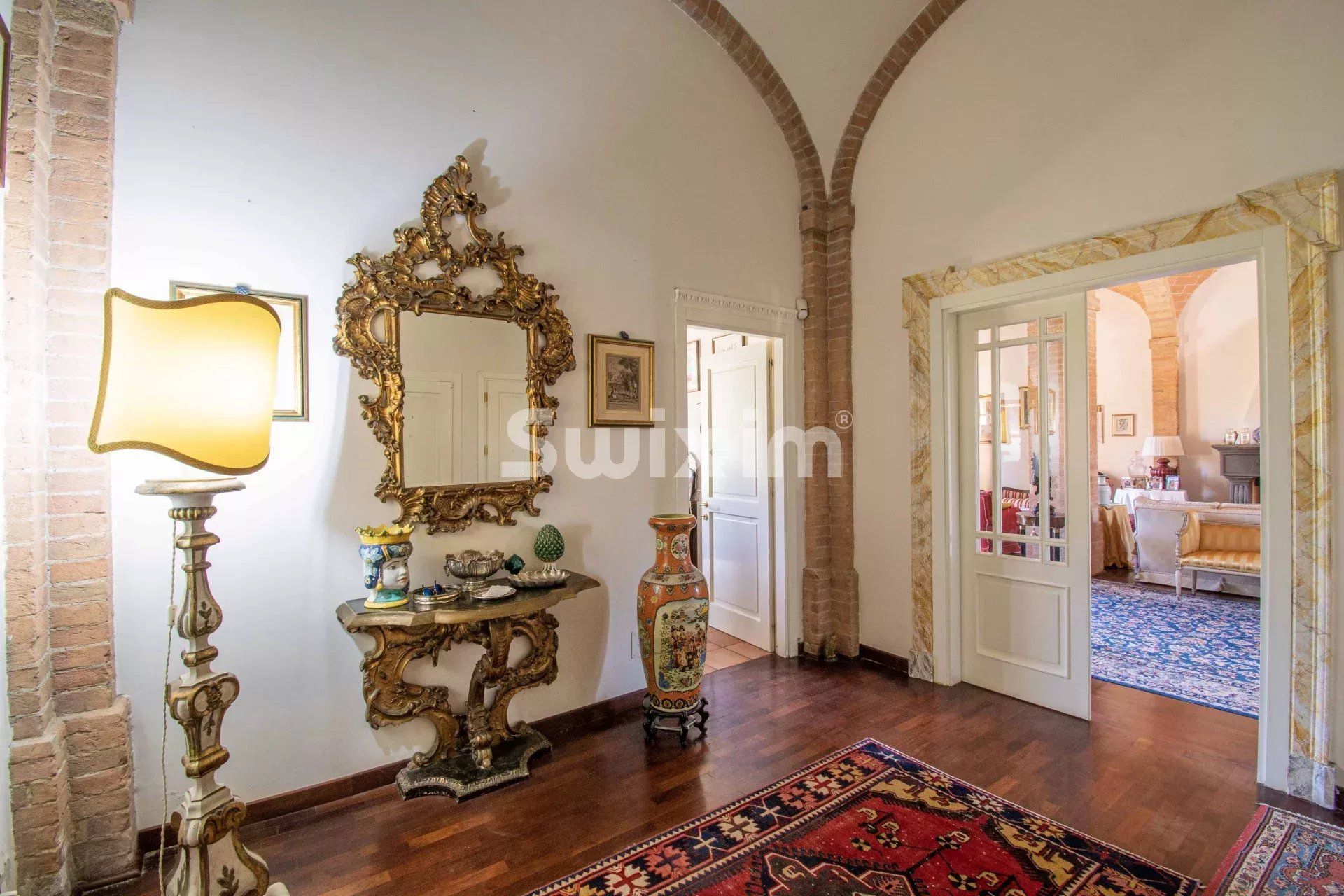 apartamento 5 Salas en venta en Siena (53100)