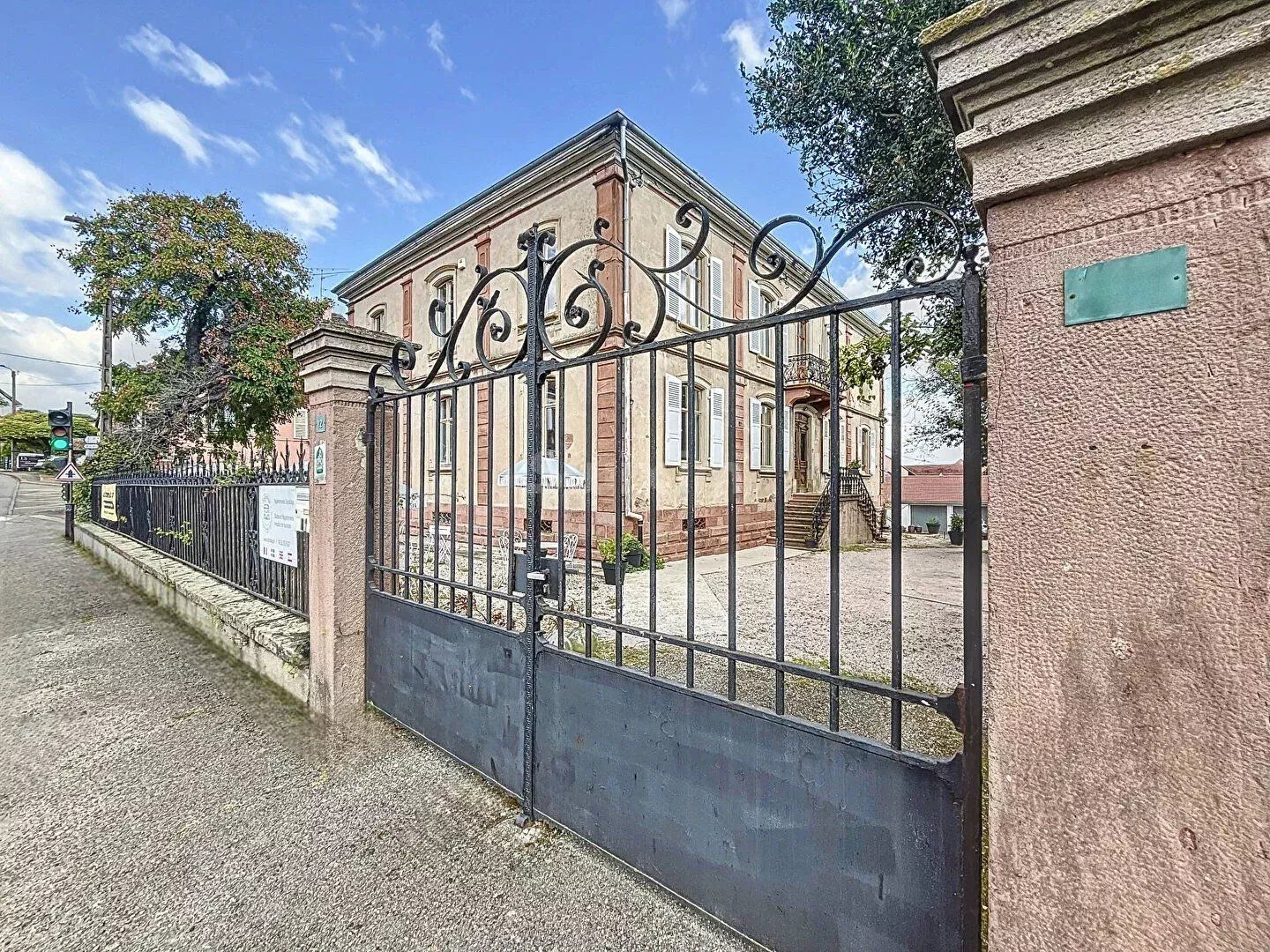 house 14 Rooms for sale on Rorschwihr (68590)