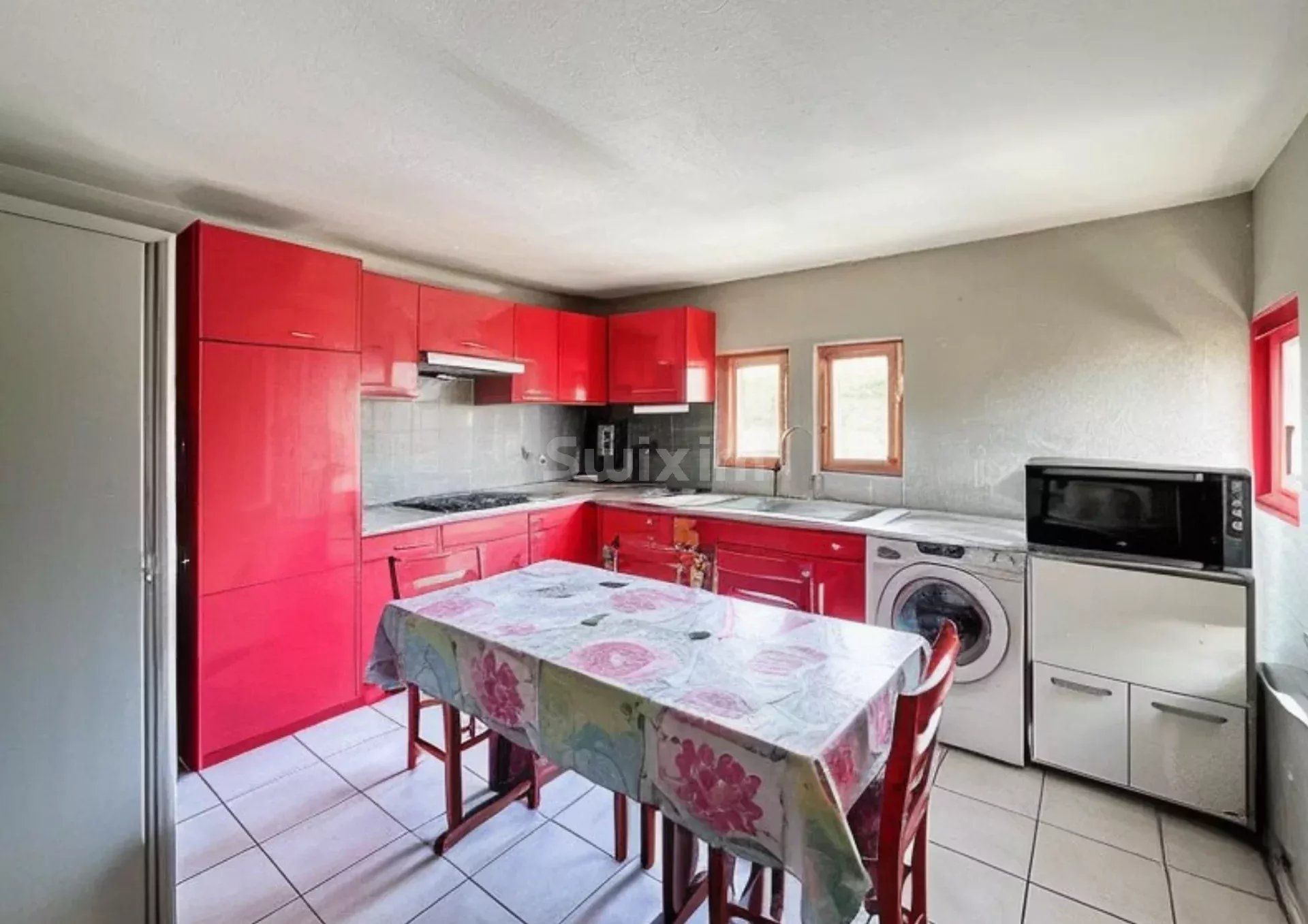 house 8 Rooms for sale on Riquewihr (68340)