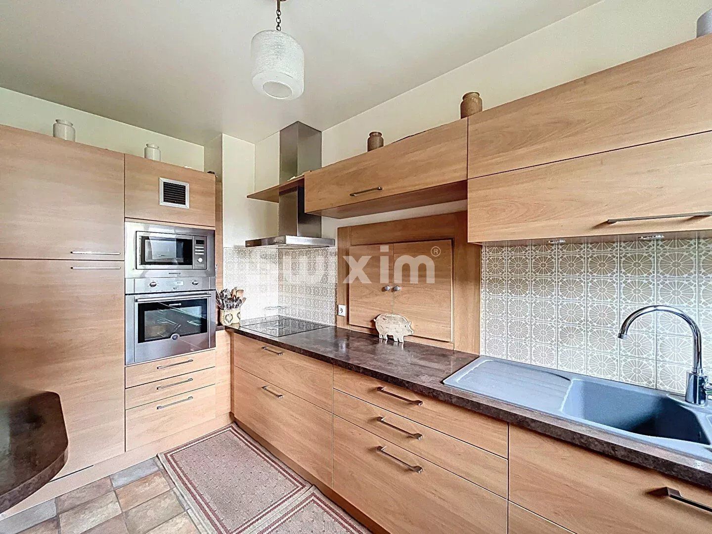 casa 9 Salas en venta en Colmar (68000)