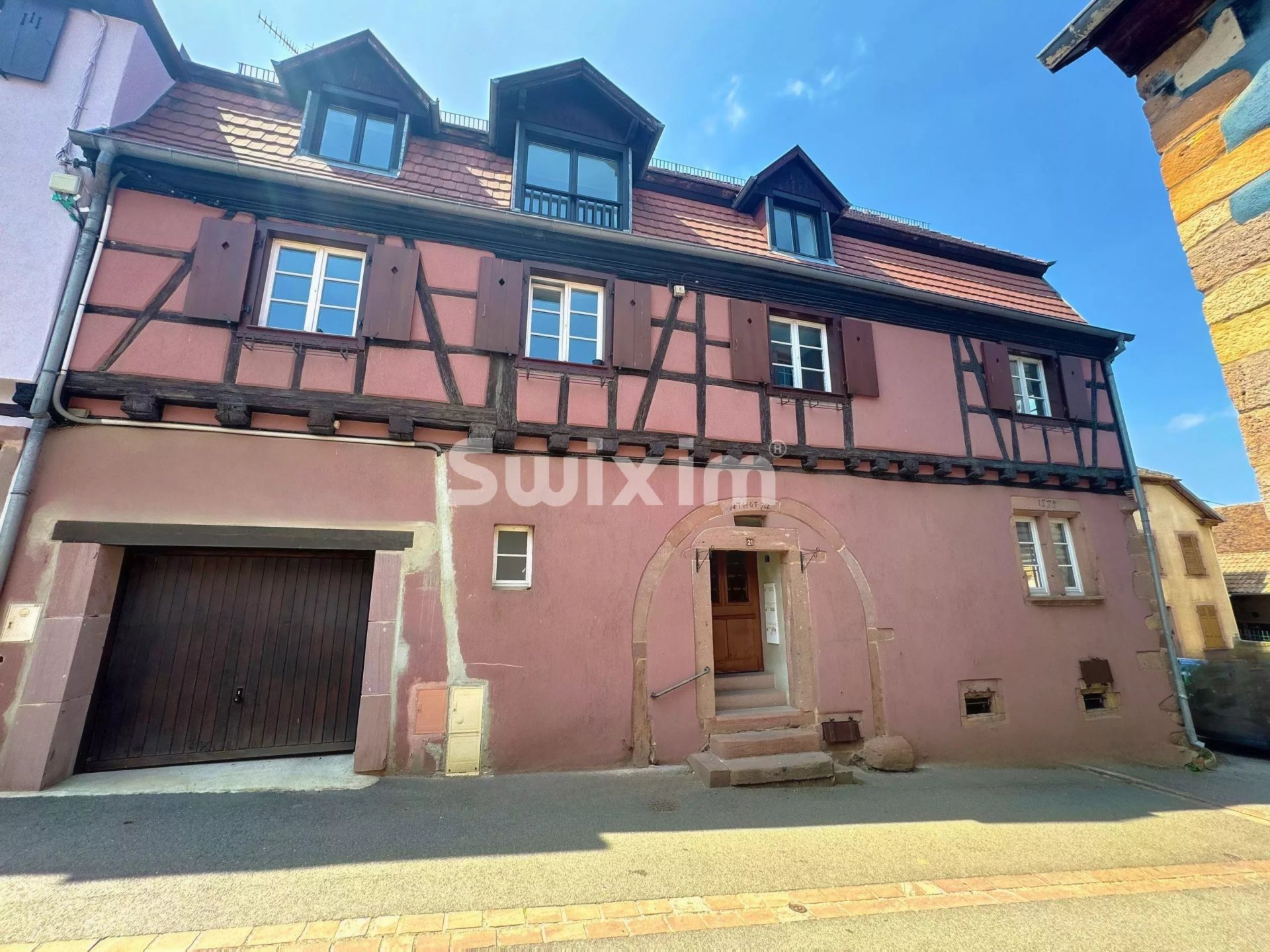 edificio 9 Salas en venta en Zellenberg (68340)