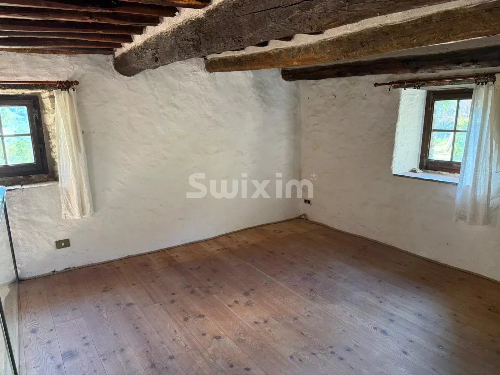 maison 4 Pièces en vente sur Bucine (52021)