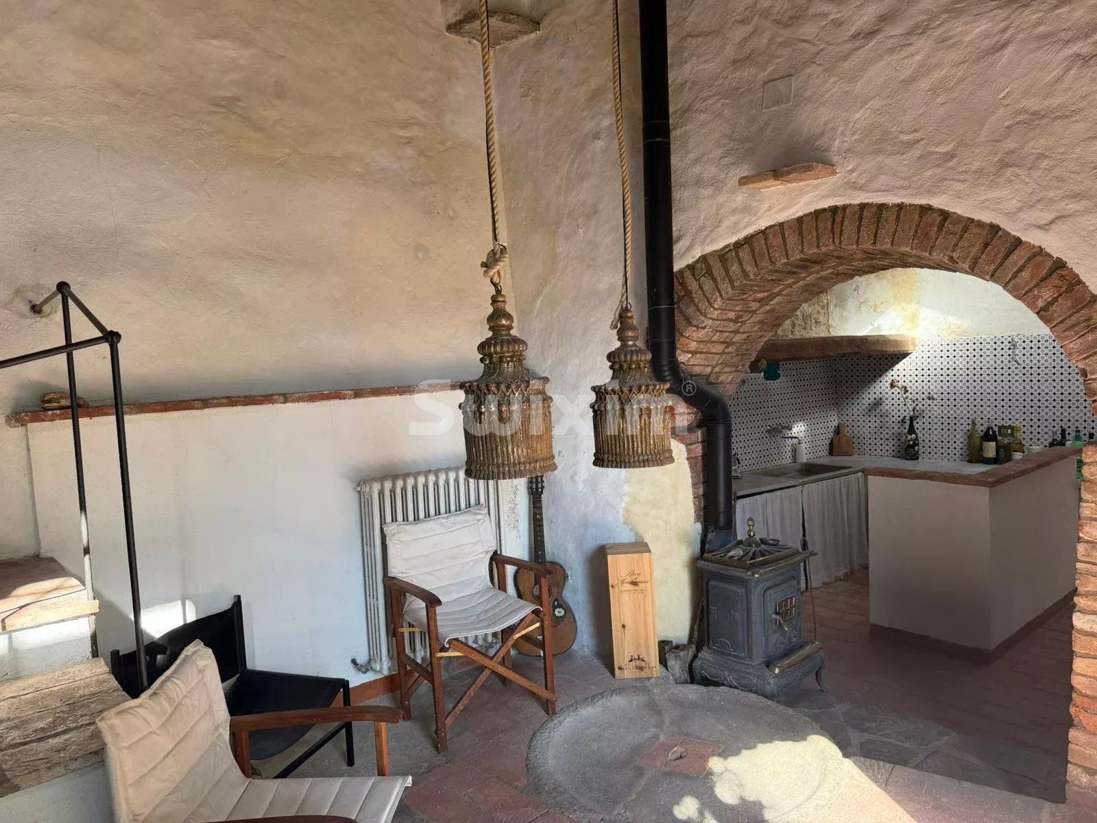 maison 4 Pièces en vente sur Bucine (52021)