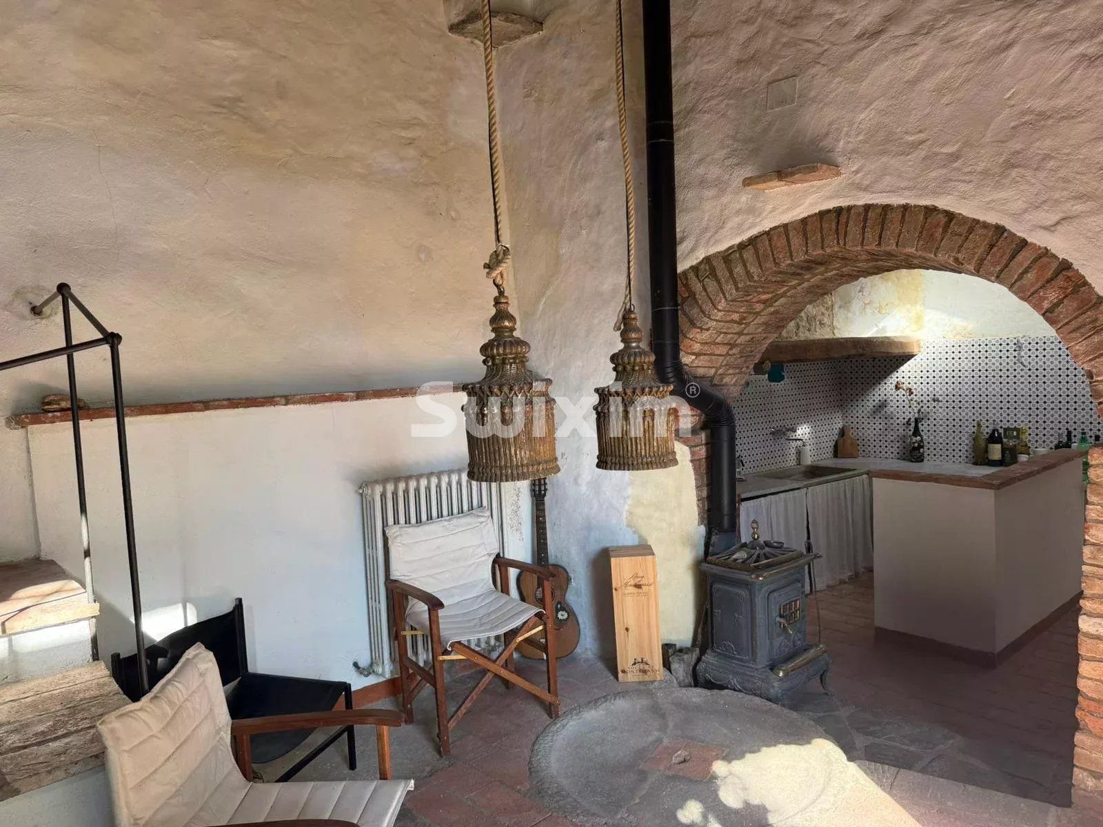 maison 4 Pièces en vente sur Bucine (52021)