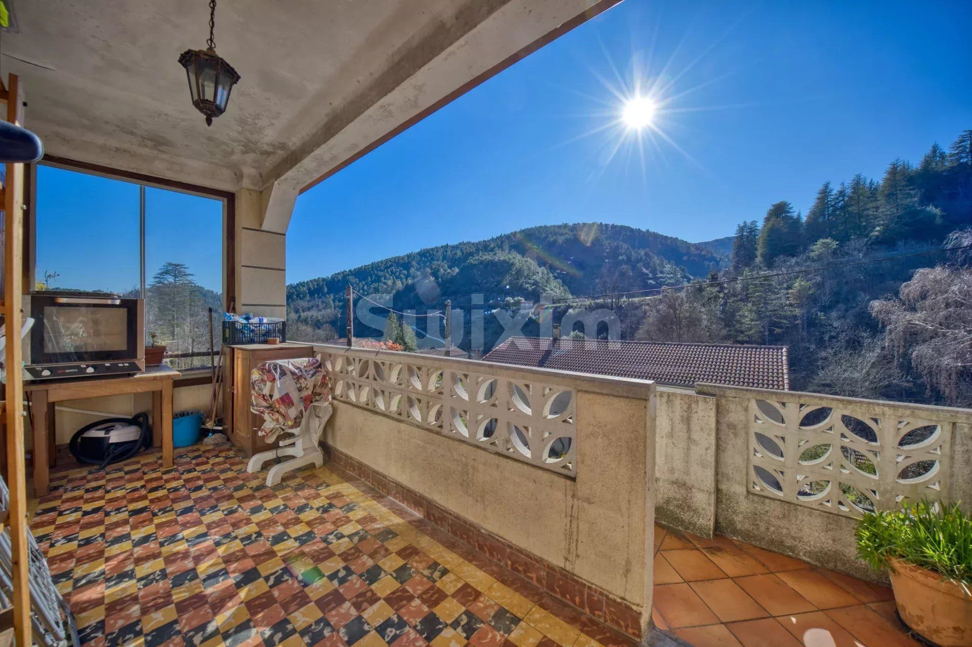 maison 8 Pièces en vente sur Génolhac (30450)