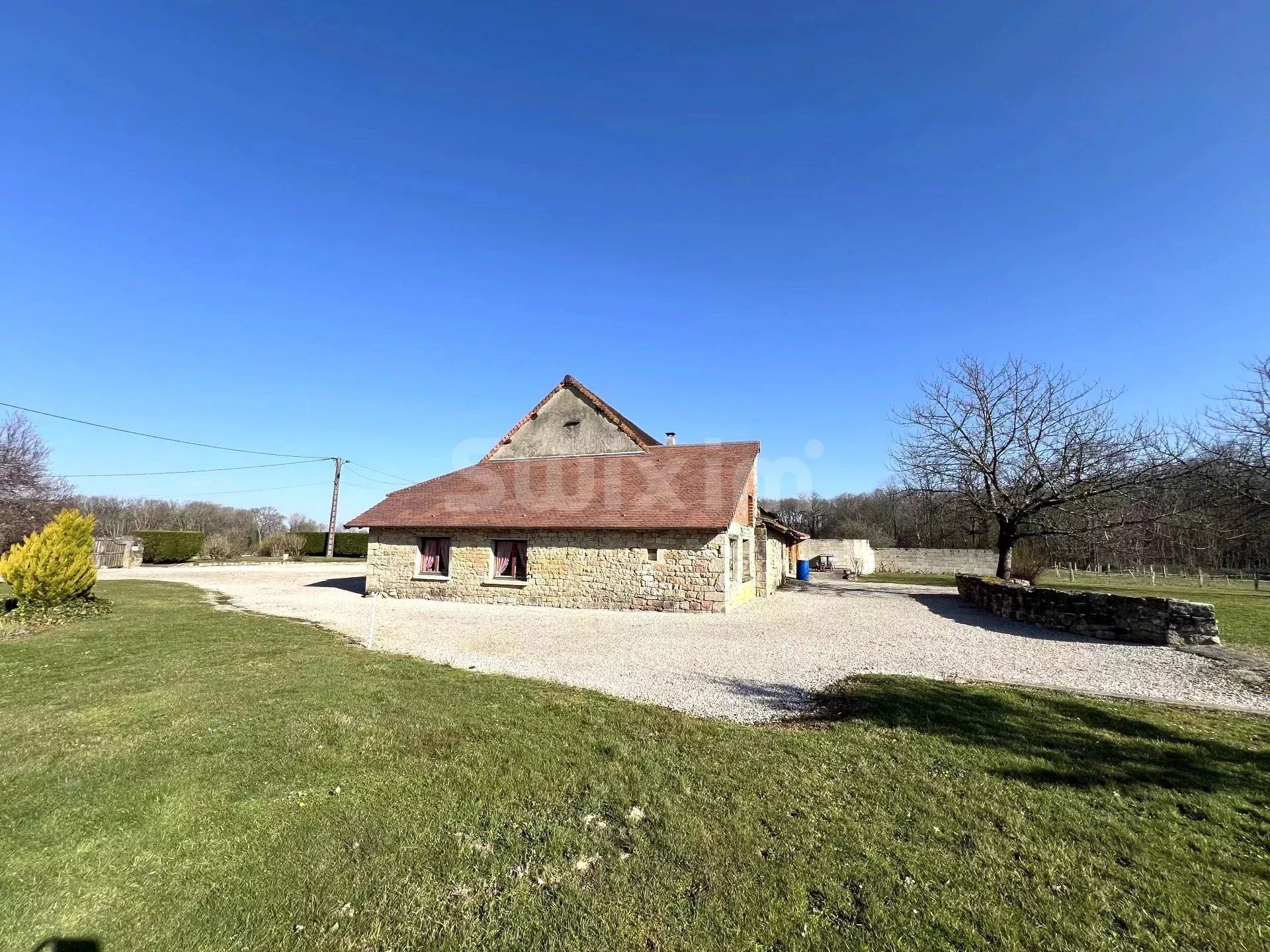 house 5 Rooms for sale on Beaufort (39190)