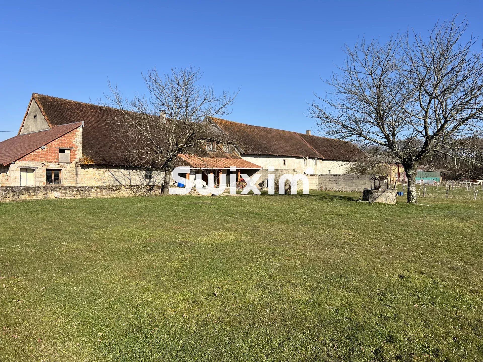 house 5 Rooms for sale on Beaufort (39190)