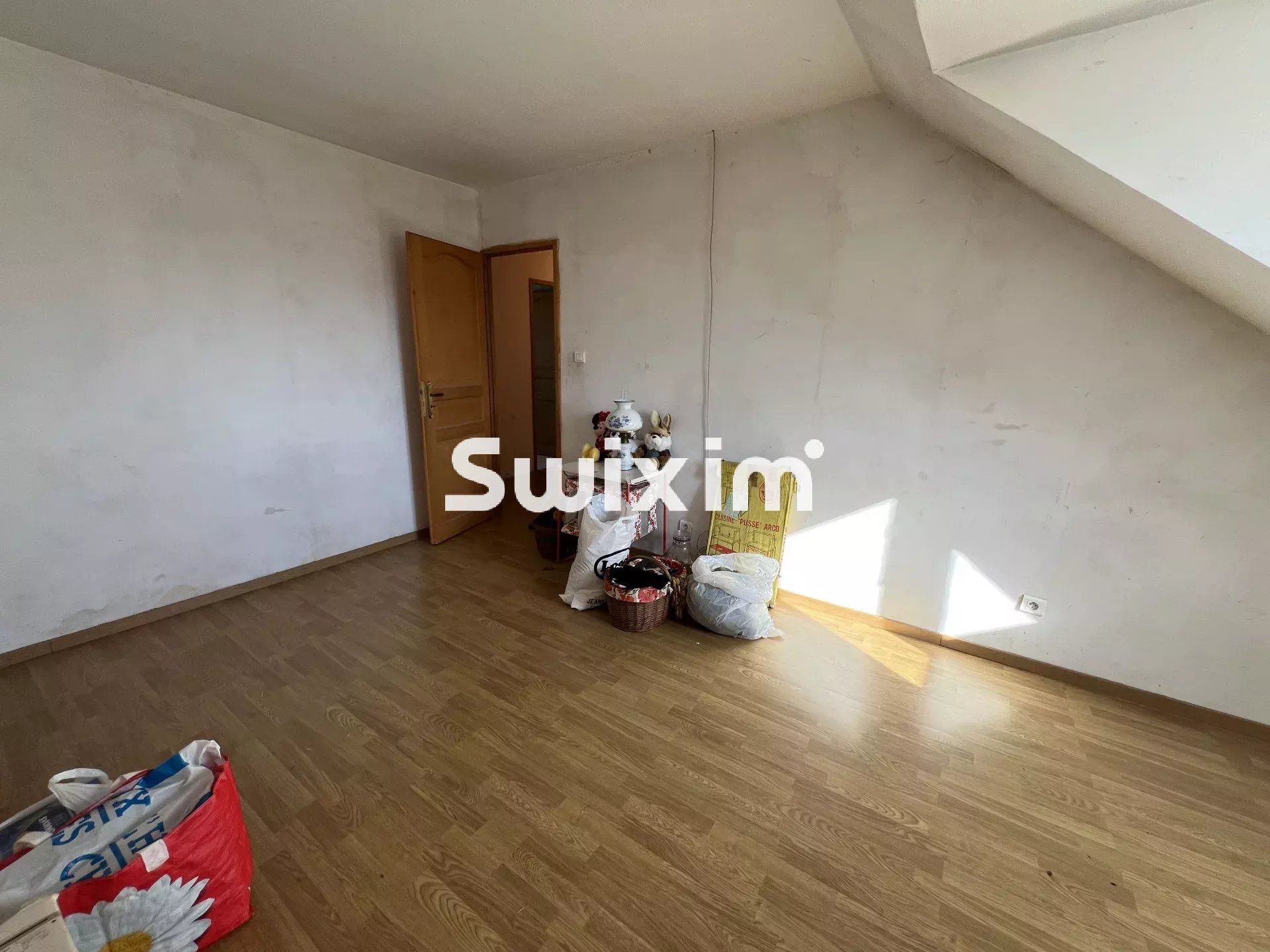 house 5 Rooms for sale on Beaufort (39190)