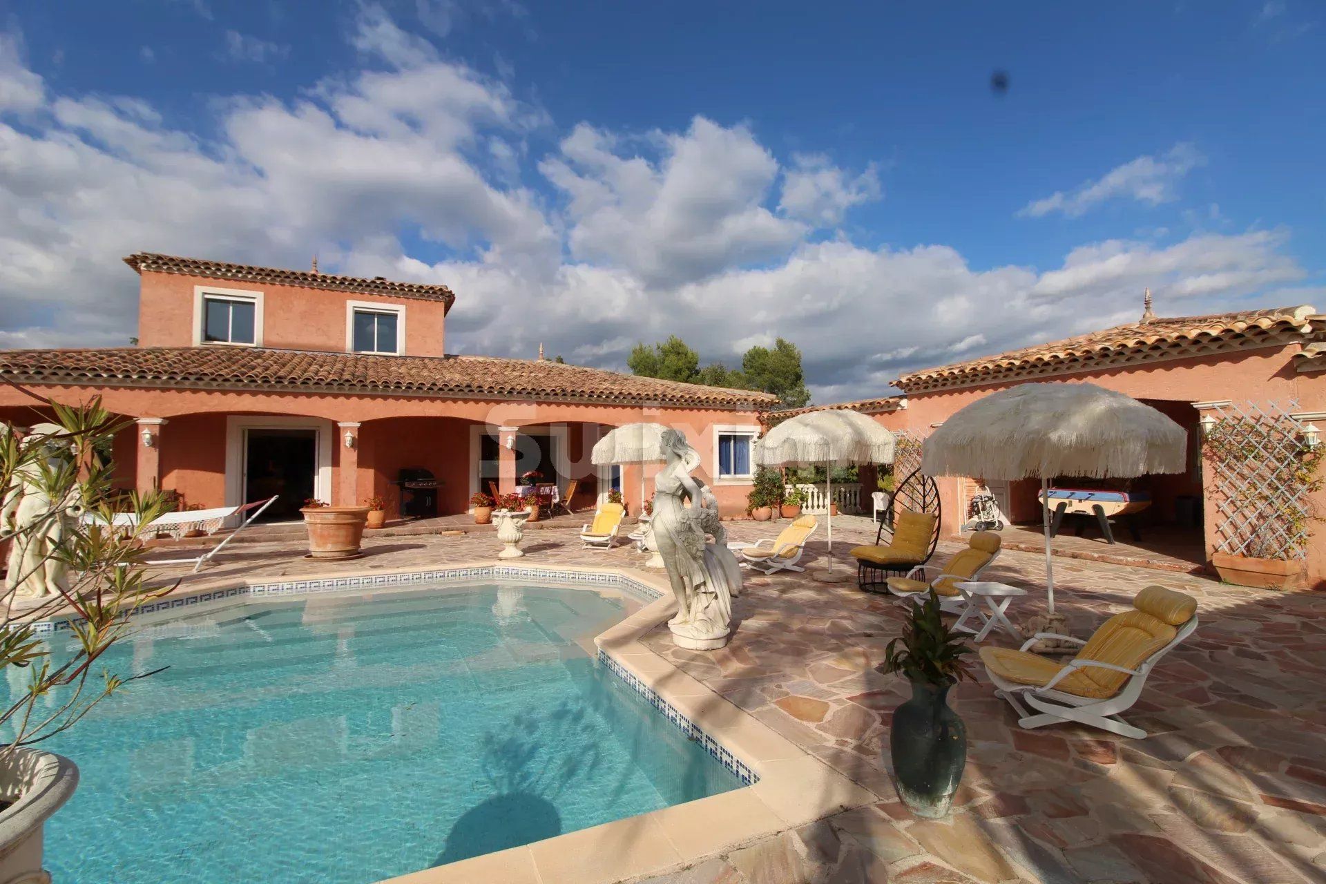 propriedade 7 Quartos para venda sobre Fayence (83440)