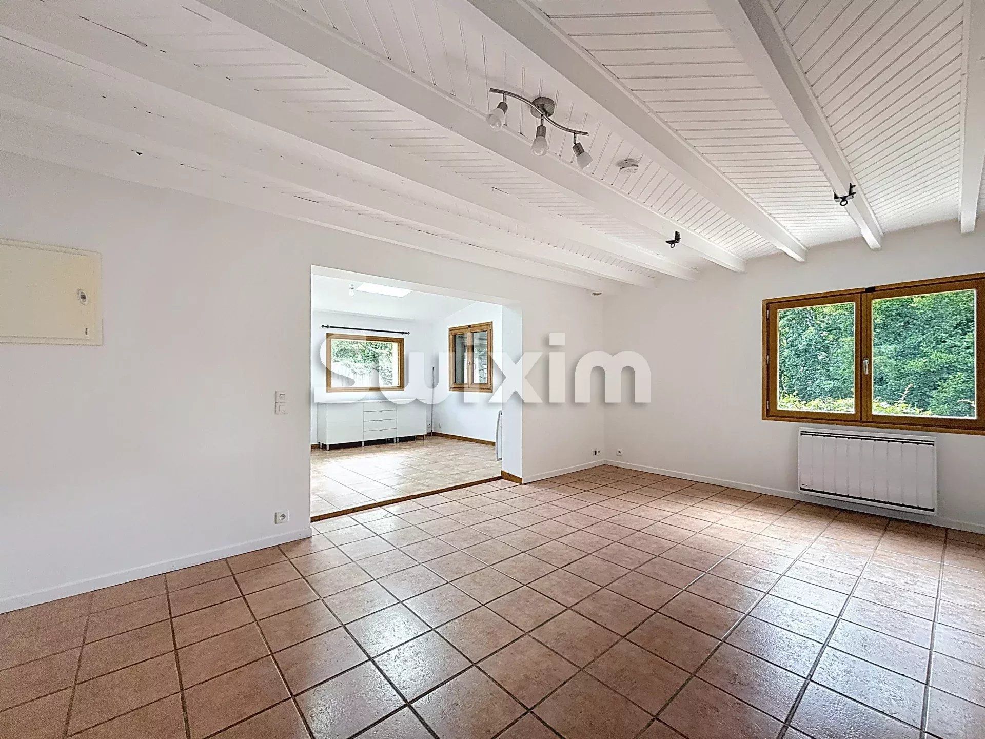 casa 7 Camere in vendita su Divonne-les-Bains (01220)