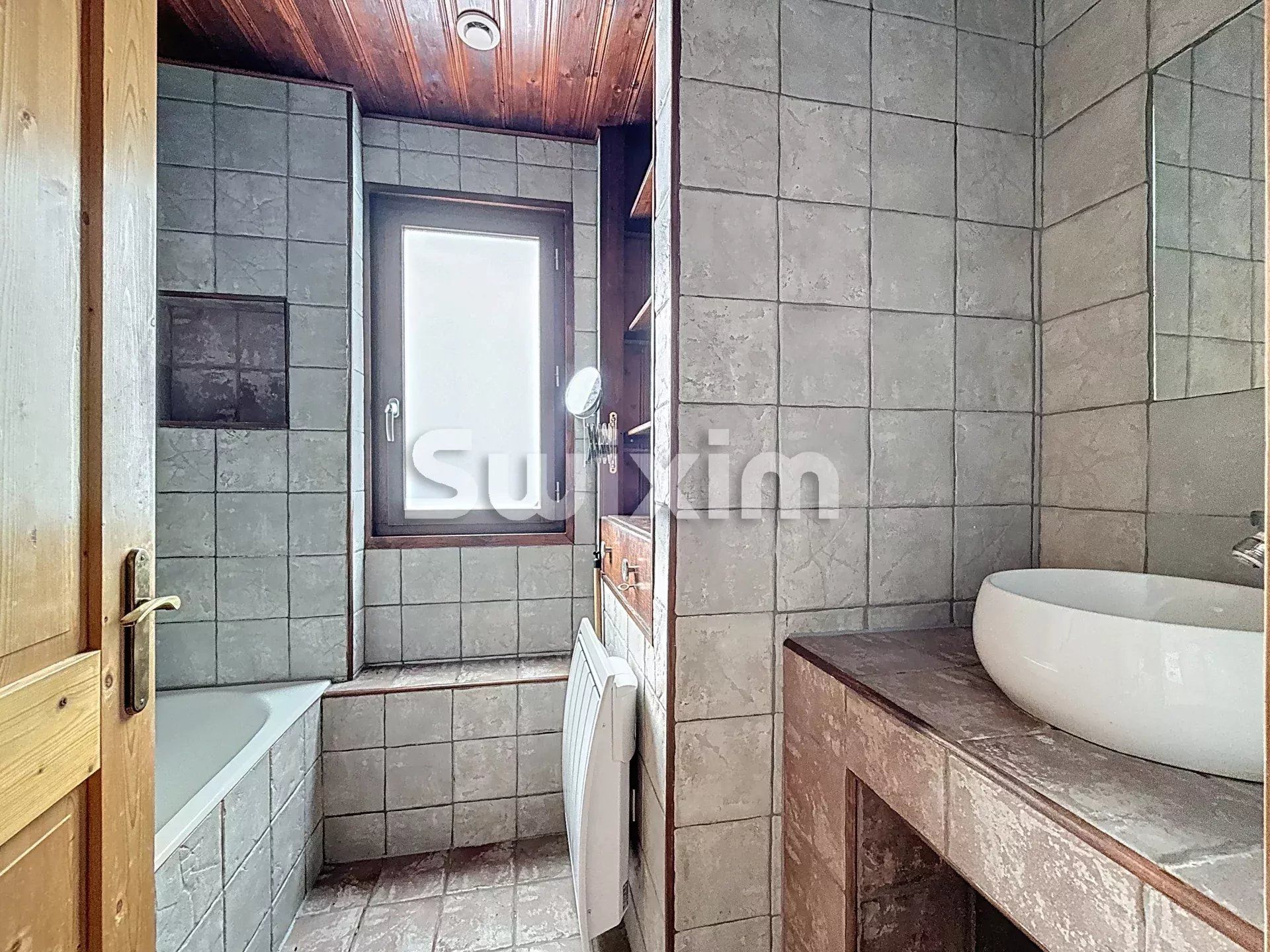 casa 7 Camere in vendita su Divonne-les-Bains (01220)