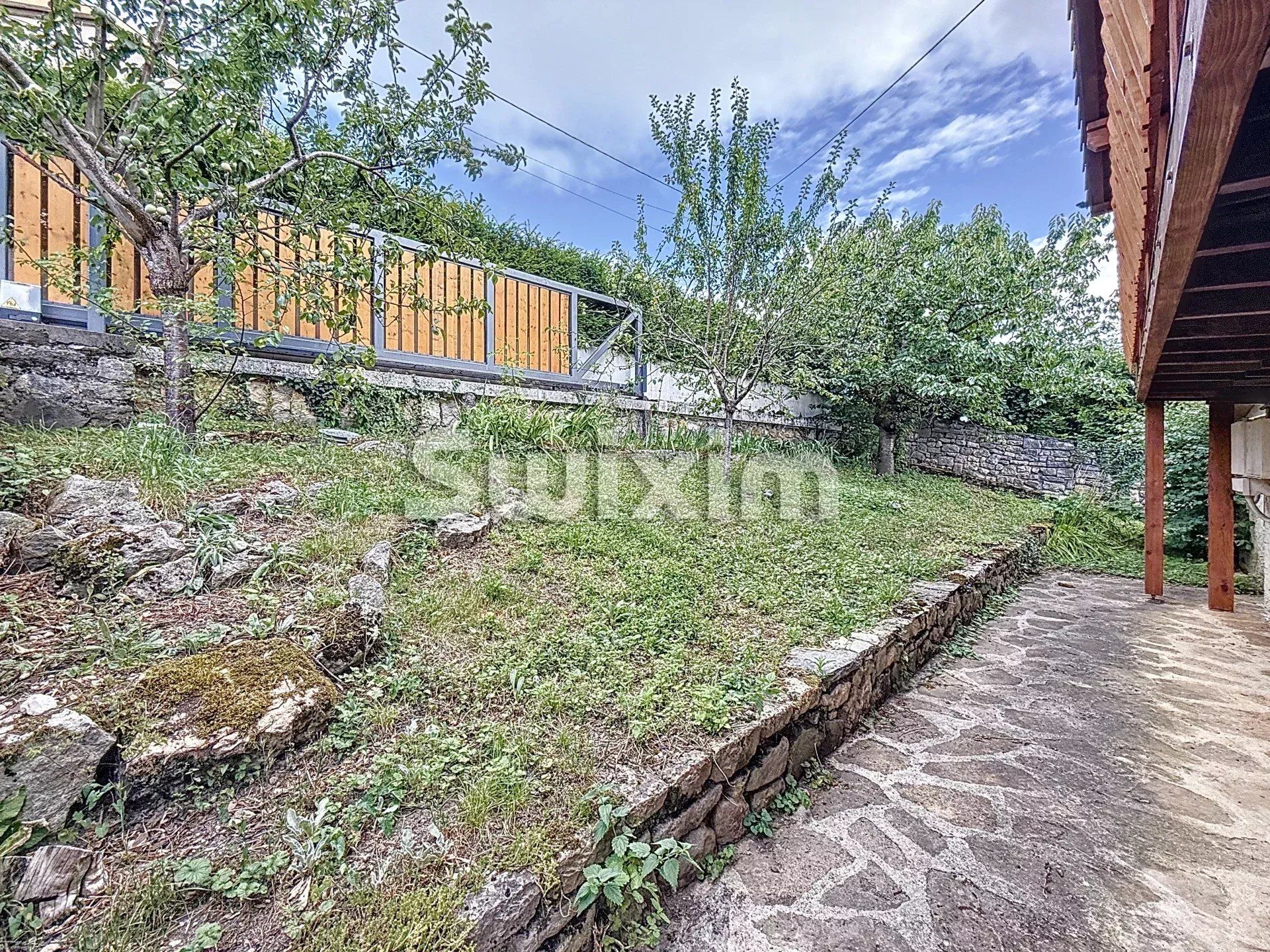 casa 7 Camere in vendita su Divonne-les-Bains (01220)