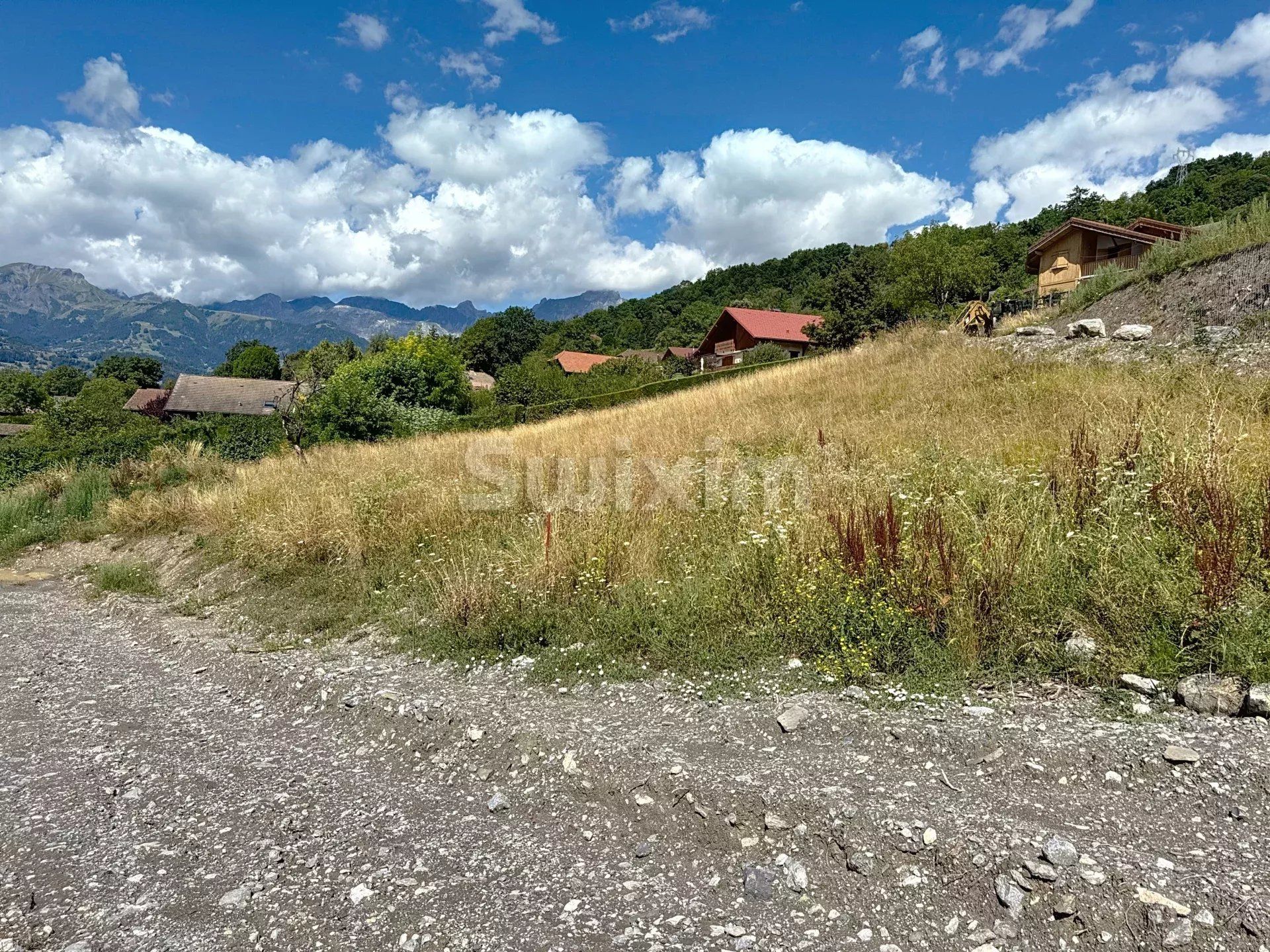 buildable land for sale on Passy (74190)
