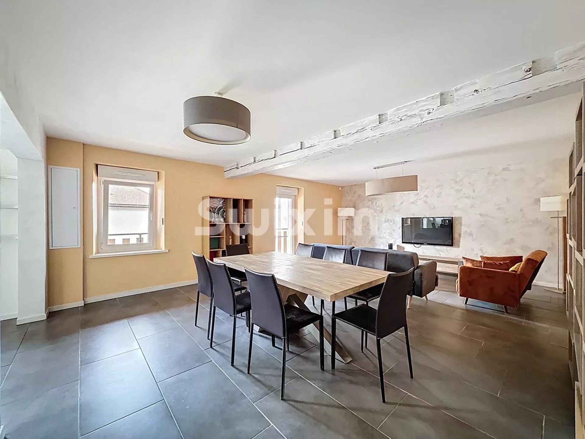 appartamento 4 Camere in vendita su Cessy (01170)