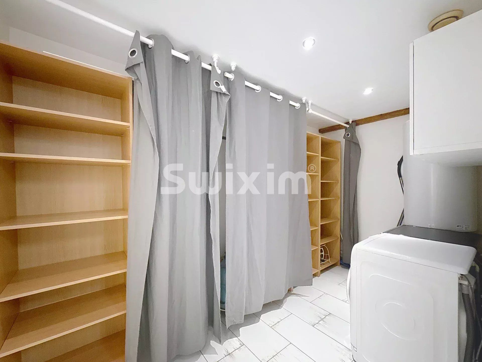 appartamento 4 Camere in vendita su Cessy (01170)